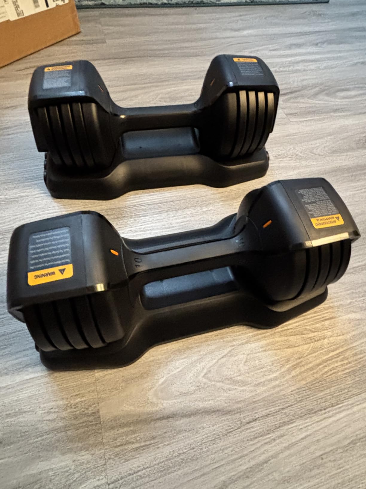 Amazon Basics Adjustable Dumbbell, 25 lb customer photo 2