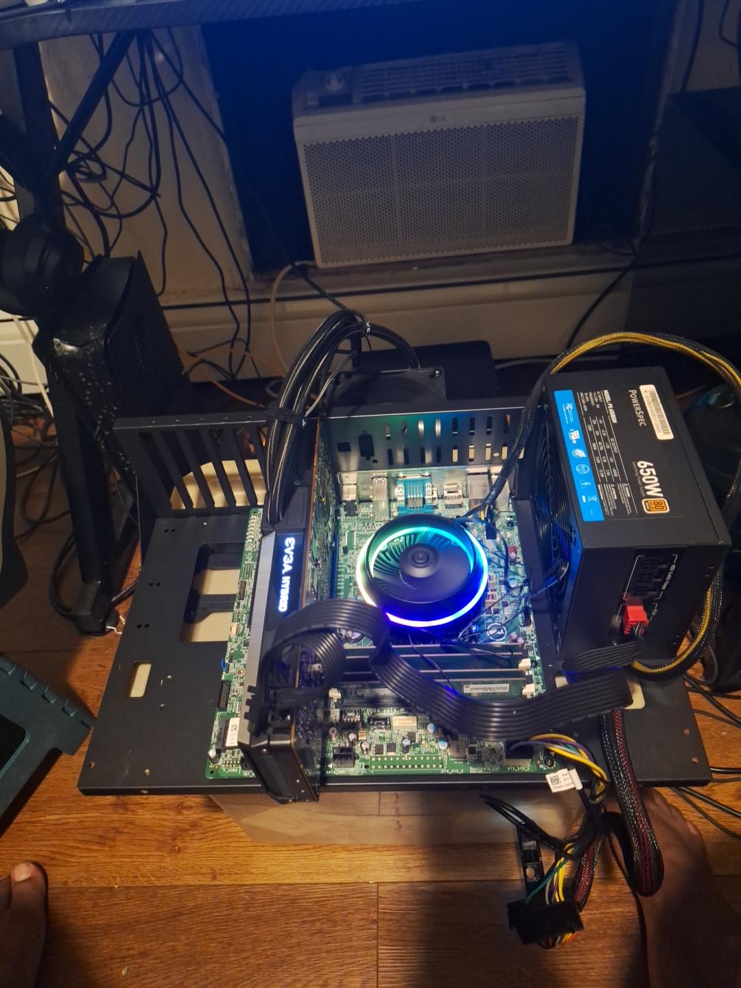 DIY Gaming Computer Case, Open Chassis Case Rack for ATX/M-ATX/ITX Motherboards, Widely Body Heat Dissipation Design, Test Bench, Mid Tower customer photo 2