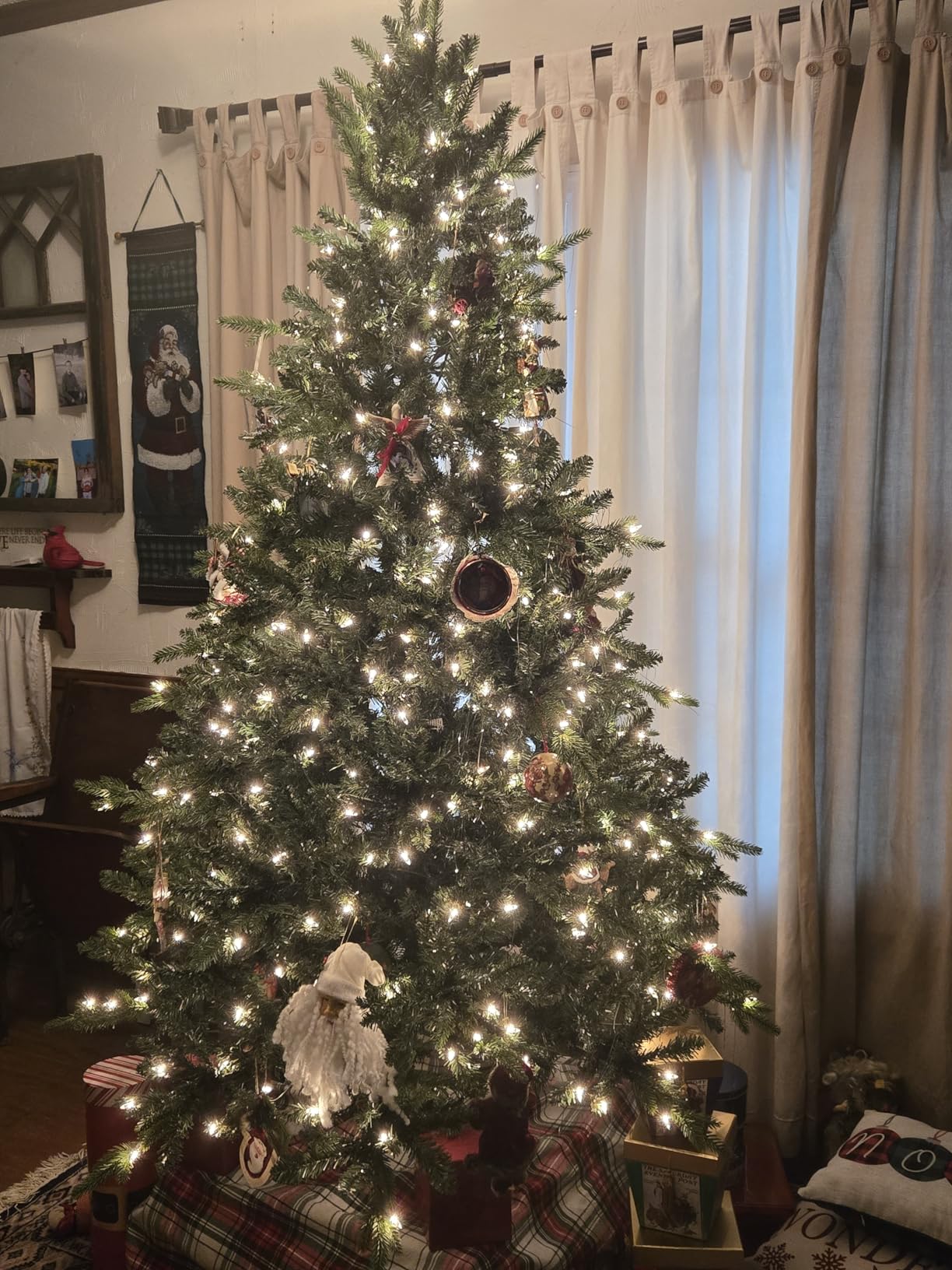 Treepool 7FT Pre-Lit Artificial Christmas Tree with 2010 PE&PVC Mixed Branch Tips customer photo 1