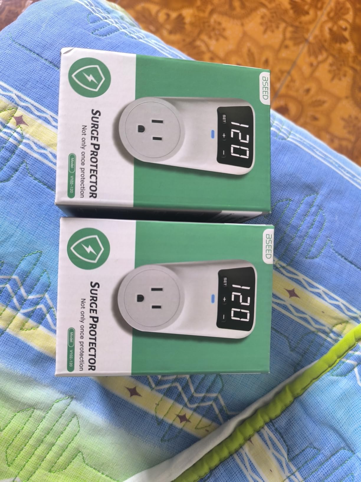 BSEED Surge Protector, 1800W Wall Surge Protector for Refrigerator, TV, PC, Home Appliance, Voltage Regulator with LED Display Screen, Adjustable Voltage Protector, 15A, 120V, 2 Pack customer photo 1