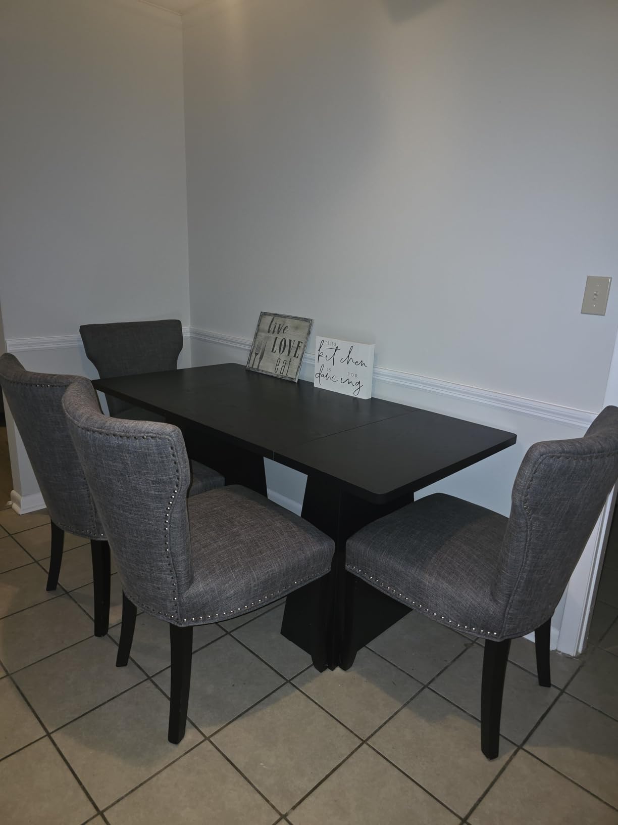 LITTLE TREE Dining Table for 4-6 People, Wooden Table, Rectangle Furniture with Heavy Duty Legs, Modern Kitchen Table for Home, Dining Room, Black customer photo 2