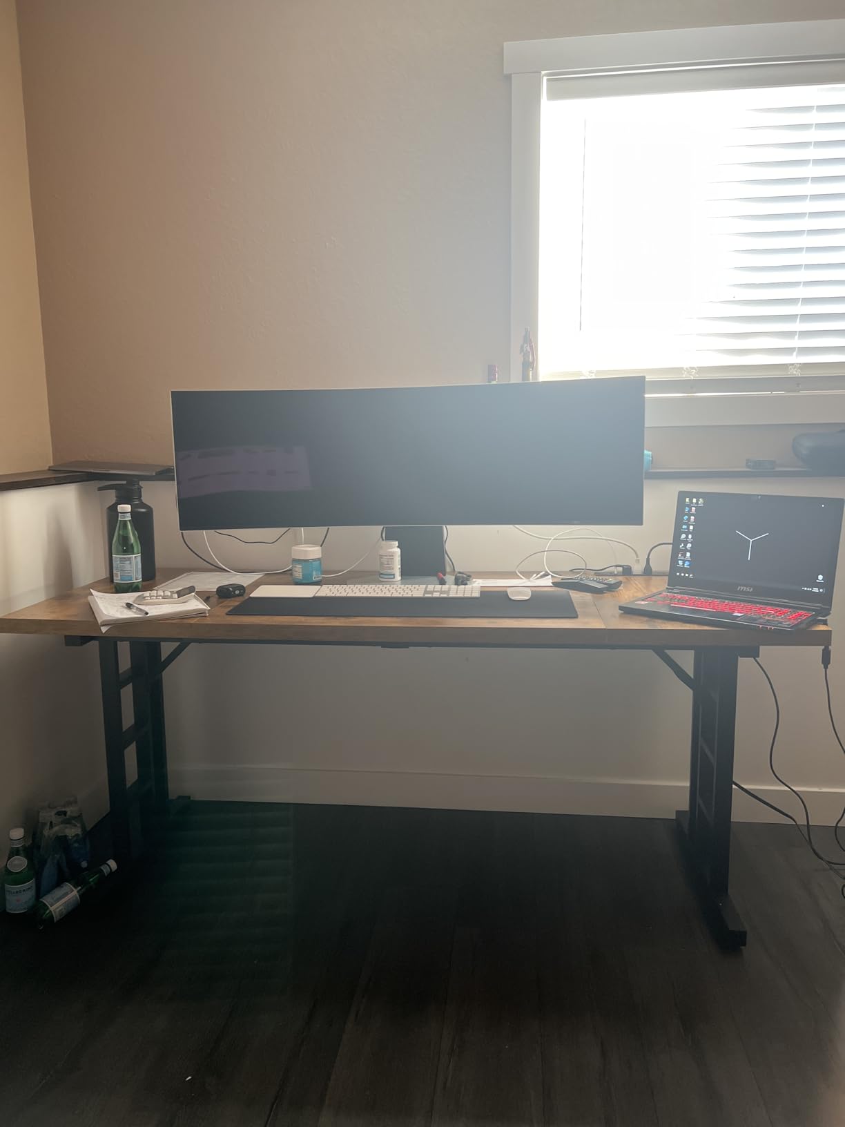 Coleshome 71 Inch Executive Desk with USB Ports, Computer Office Desk, Large Mordern Writing Table, Workstation Business Furniture for Home Office, Black customer photo 2
