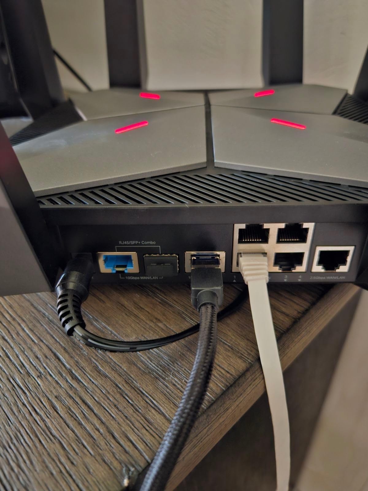 TP-Link Tri-Band AXE5400 Wi-Fi 6E Gaming Router Archer GXE75 | 6-Stream 5.4 Gbps | 1x2.5G + 4x1G Ports, USB 3.0 | Exclusive Acceleration, Gaming Port & Panel, RGB Lighting | EasyMesh, HomeShield customer photo 2