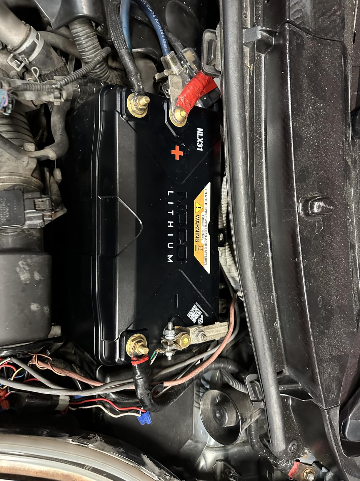 NOCO Lithium NLX31: 12V LiFePO4 Lithium Battery -- Dual-Purpose -- 120Ah Deep-Cycle + 1600A Group 31 Starter Battery -- For Auto, Car Audio, Marine, Boat, RV, Off-Grid, Camper -- UL Listed customer photo 2