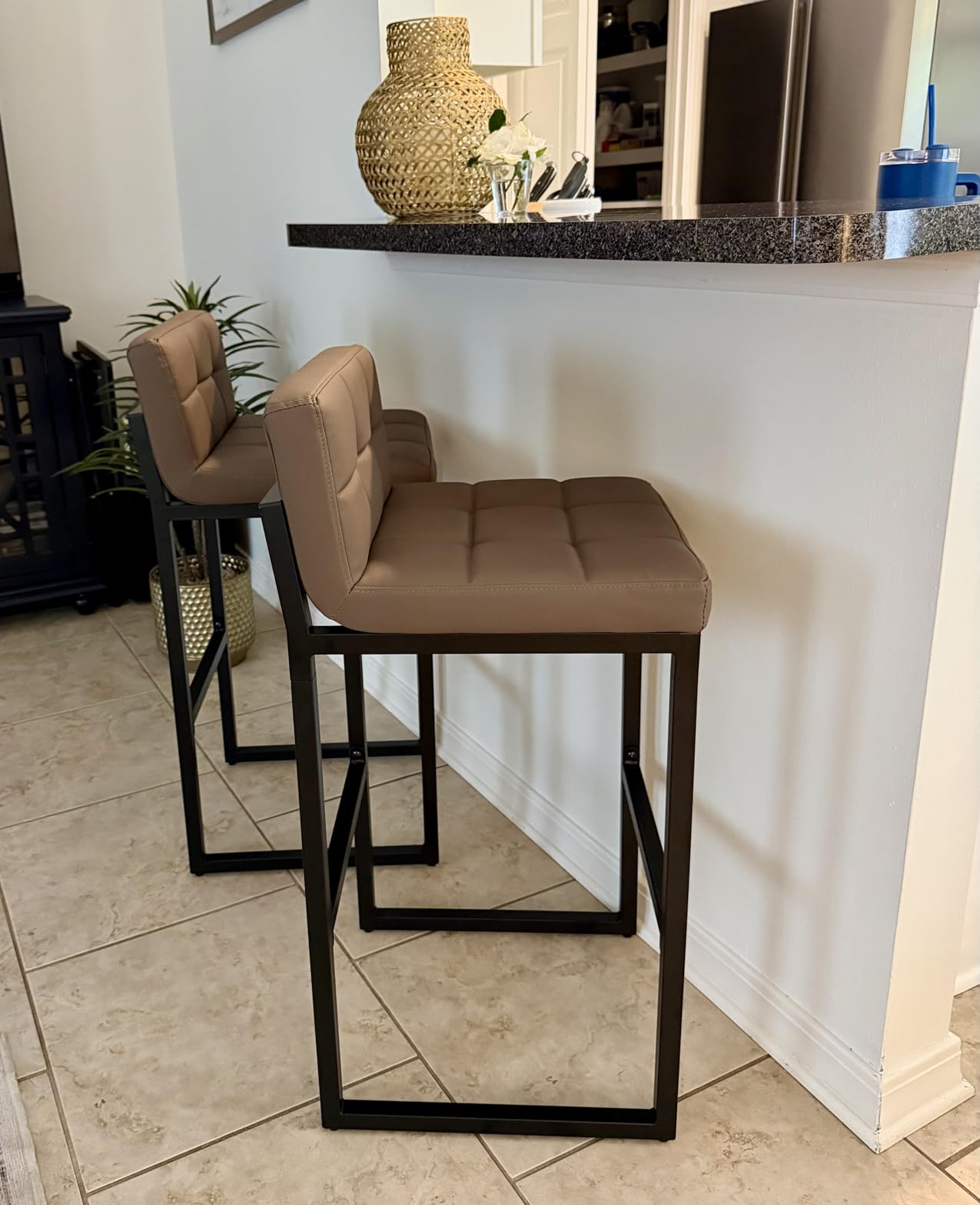 FIRAVOE Counter Height Bar Stools Set of 4, Upholstered Barstools with Back, Bar Chairs with Thickened Metal Legs, PU Leather Counter Stools for Kitchen Island (Coffee Brown, 4Pcs 26