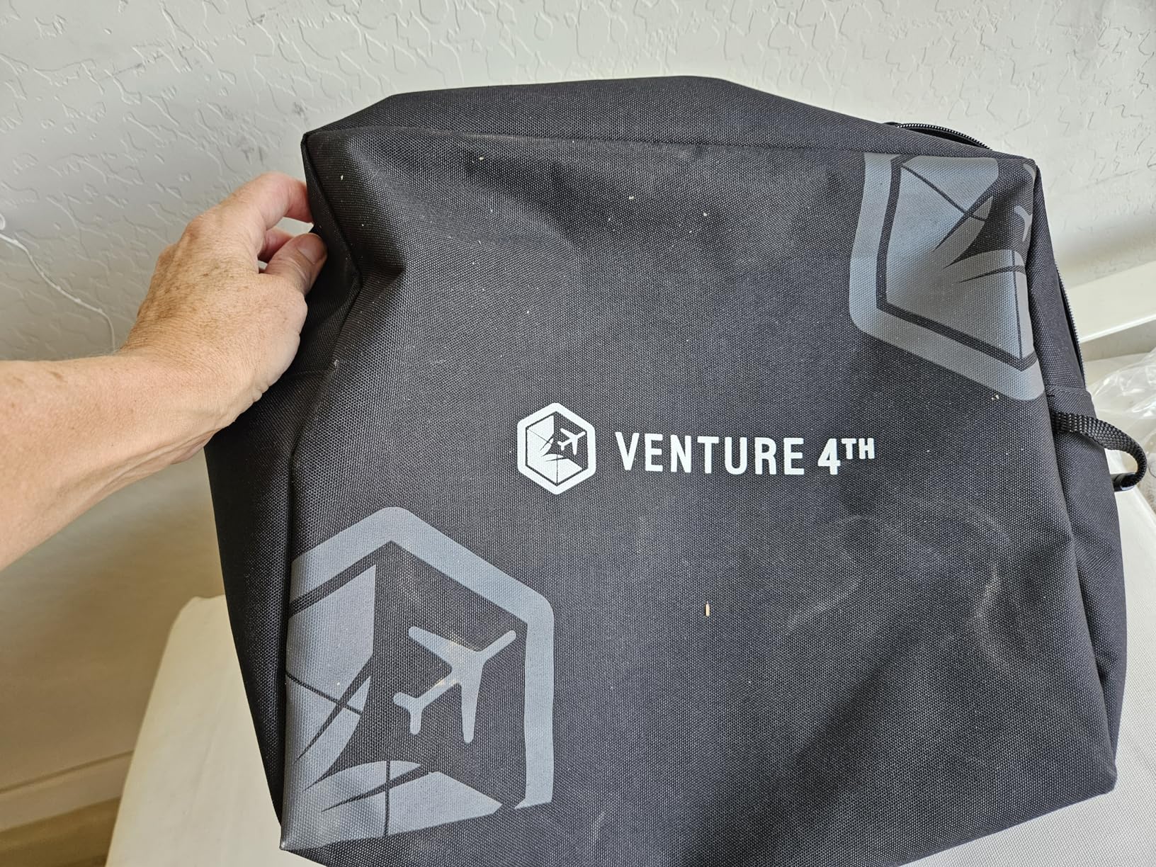 VENTURE 4TH Car Rooftop Cargo Carrier - 21 Cubic Feet Soft-Shell Waterproof Roof Bag with 10 Heavy-Duty Compression & Tie-Down Straps, Anti-Slip Mat & Door Hooks - Fits Cars with or Without Roof Rack customer photo 2