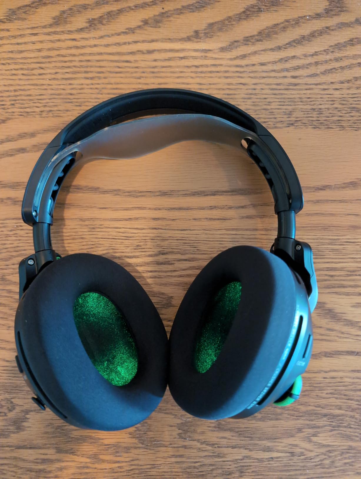 Skullcandy Crusher PLYR 720 Wireless Gaming Headset, Ultimate Immersion and Comfort, THX Spatial Audio, Multi-Sensory Bass and Platform- Digi-Black, Removable Mic, PC, PlayStation, Nintendo customer photo 2