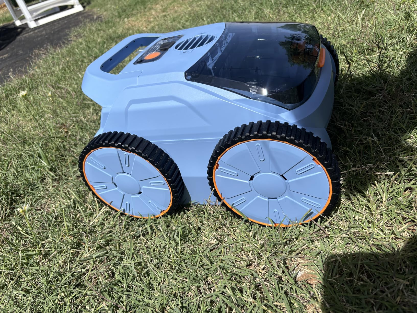 Robotic Pool Vacuum, Pool Cleaner for Inground Pools, Smart Navigation, Floor/Wall/Waterline Cleaning, 150 Mins Runtime for Pool Up to 2000 Sq.ft customer photo 1