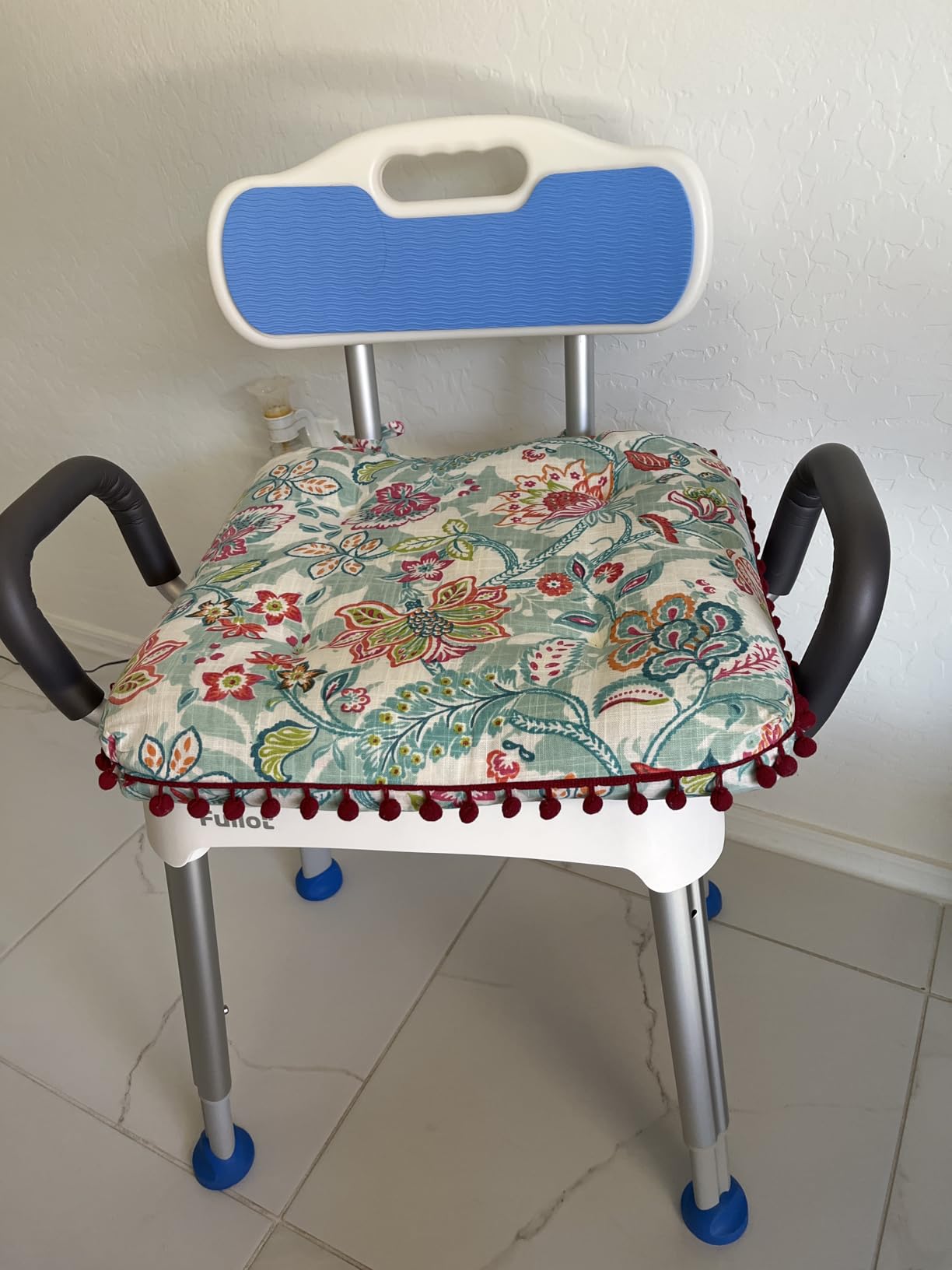 Widened Shower Chair for Inside Shower with Padded Back & Arms,400 lbs Heavy Duty & Adjustable Shower Chair for Elderly and Disabled, Non-Slip Shower Seat, Bath Chair for Tub customer photo 2