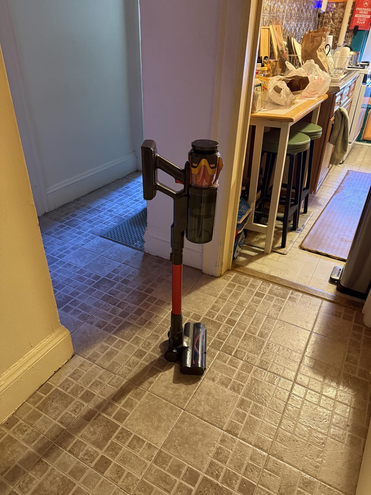 Cordless Vacuum Cleaner, 650W/55KPa 70Mins Vacuum Cleaners for Home, Self-Standing Stick Vacuum with Anti-Tangle Brush & OLED Touch Screen, Vacuum Cleaner for Hardwood Floors, Carpet, Pet Hair, Car (Red) customer photo 1