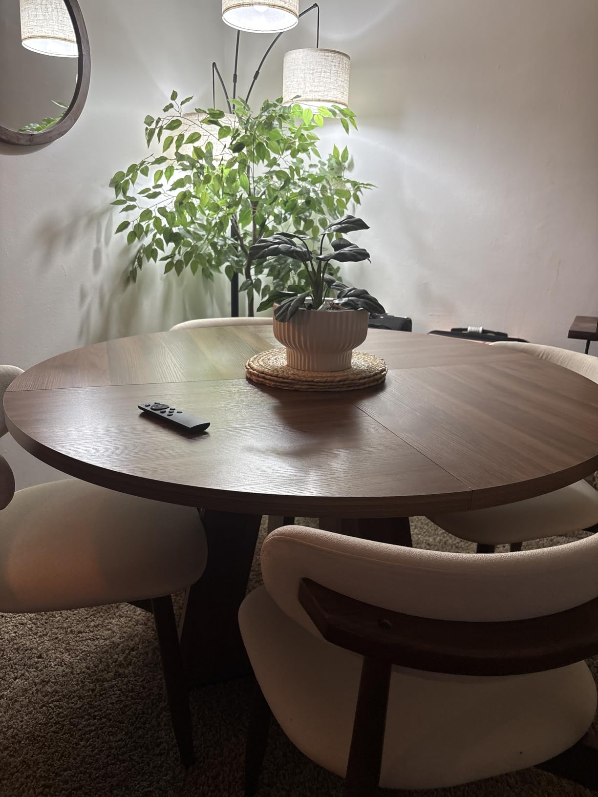 LITTLE TREE Round Dining Table for 4-6 People, 47 Inches Dining Room Table with Wooden Pedestal Base, Circle Kitchen Tables for Dining Room, Kitchen, Living Room, Oak customer photo 1