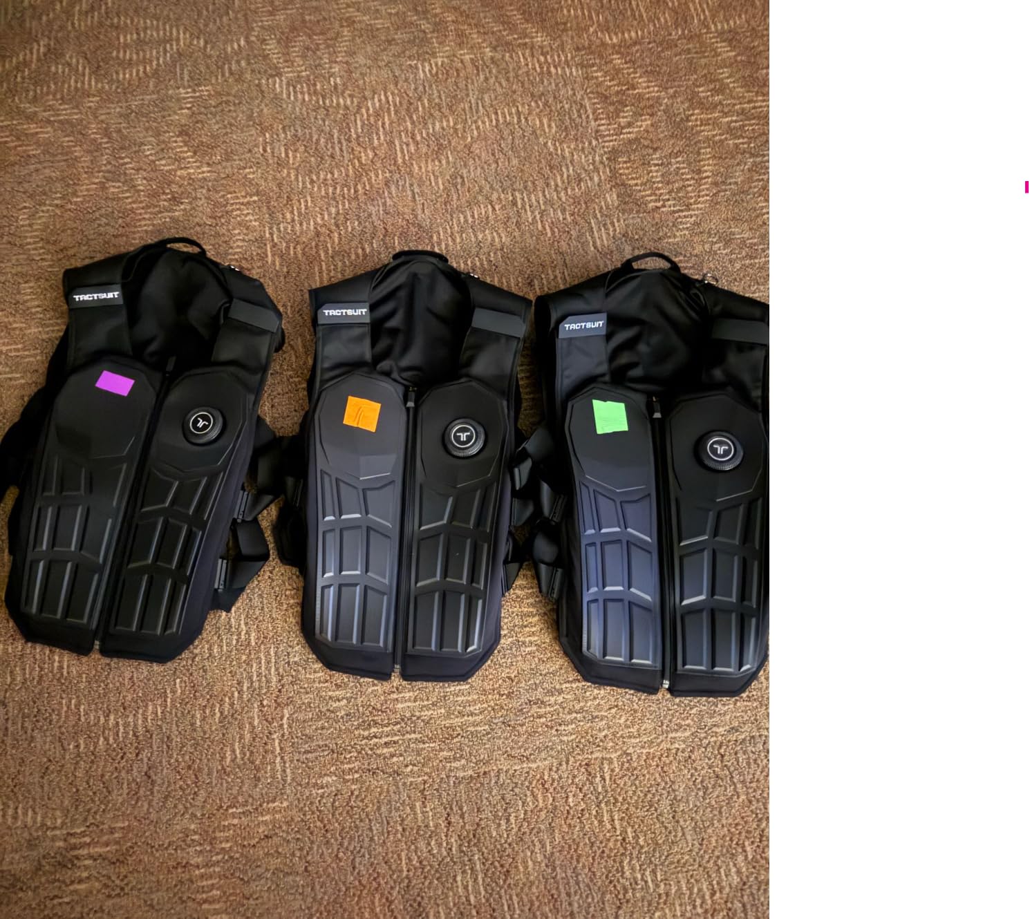 bHaptics TactSuit Pro - Immersive Haptic Vest for VR, PC Gaming, Audio-to-Haptics- 32 Feedback Motors and Mesh Lining customer photo 3