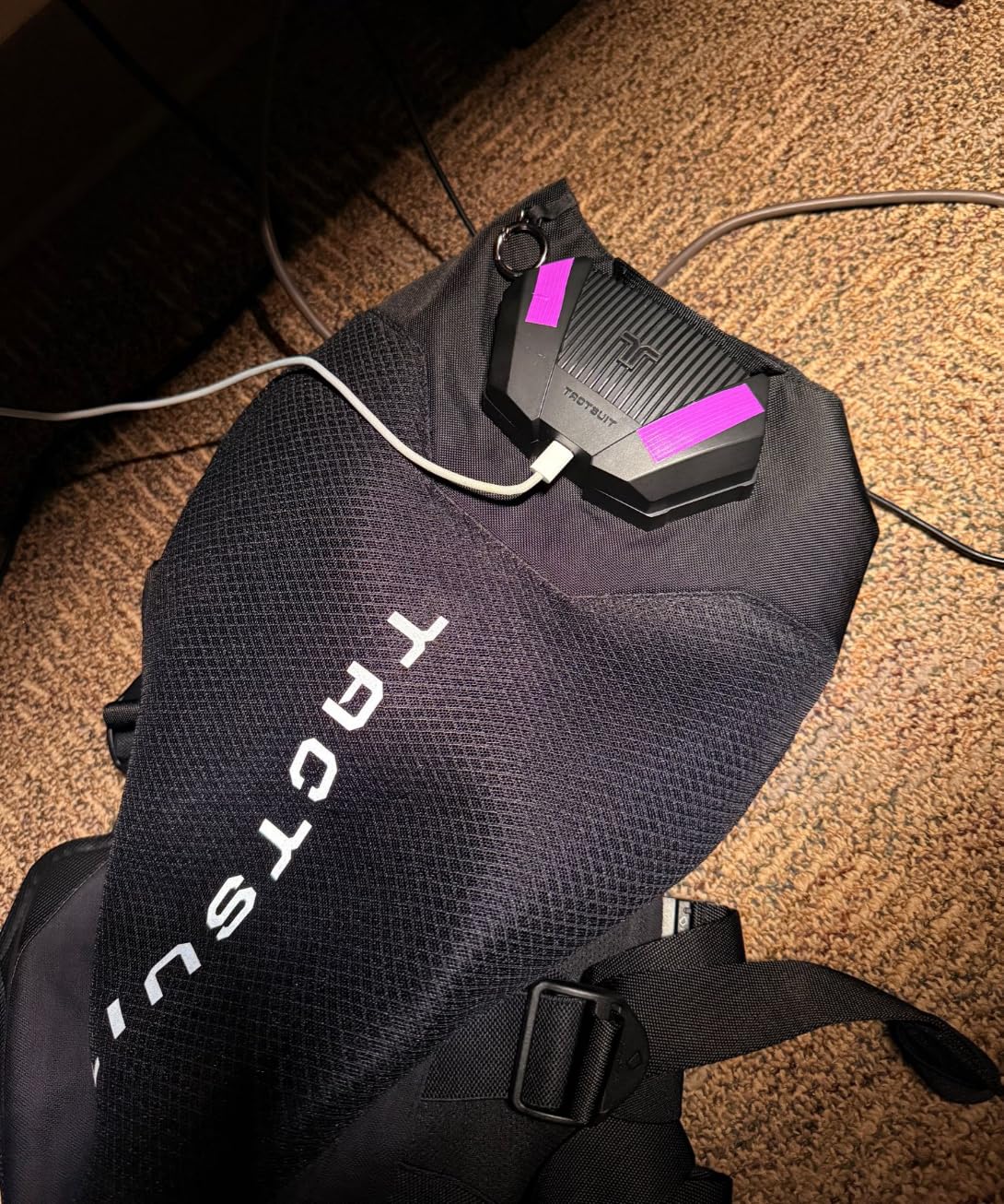 bHaptics TactSuit Pro - Immersive Haptic Vest for VR, PC Gaming, Audio-to-Haptics- 32 Feedback Motors and Mesh Lining customer photo 6