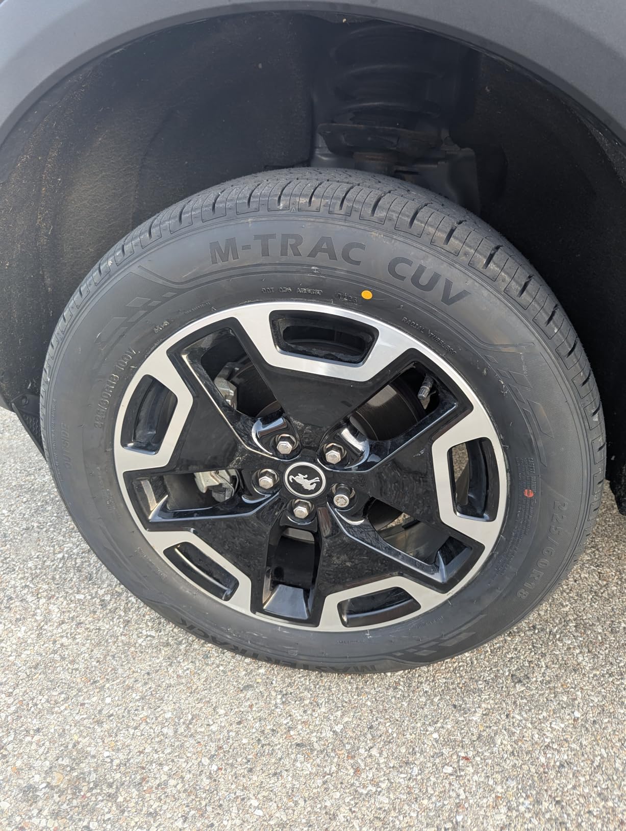 Mastertrack M-TRAC CUV 245/60R18 Set of 4 SUV Tires customer photo 1