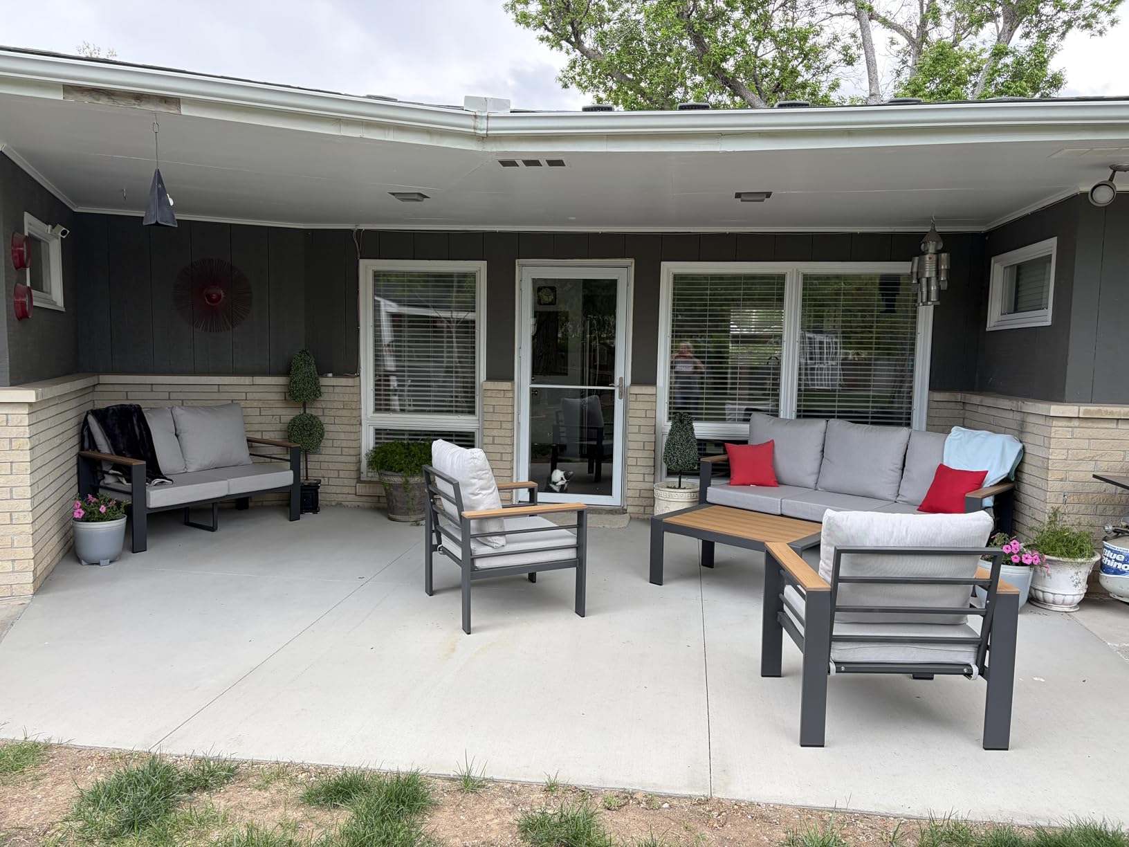 Aoxun Aluminum Patio Furniture Set 7 Seats, Oversized Outdoor Sectional with Washable Thick Cushions, Coffee Table and Waterproof Cover customer photo 2