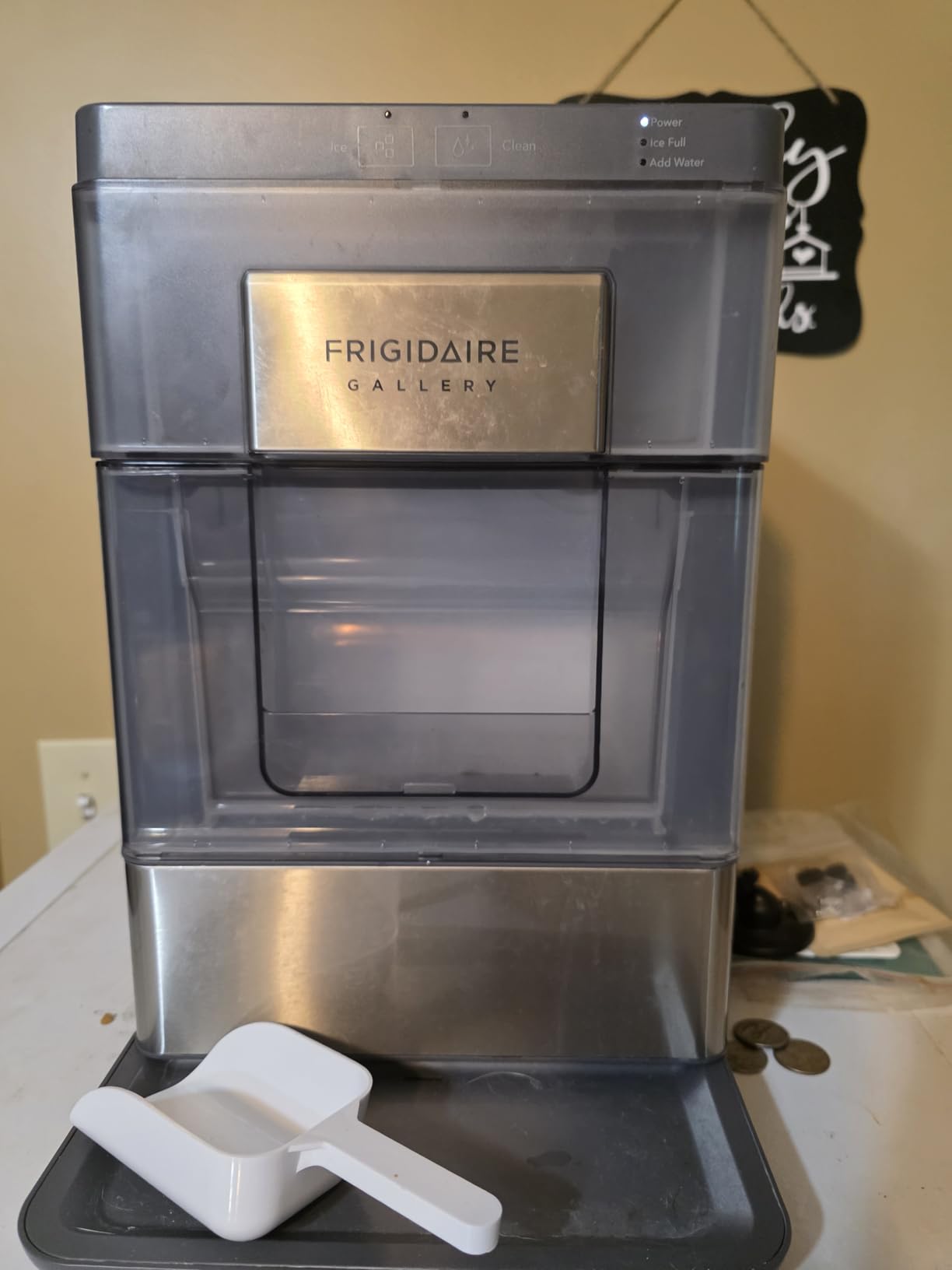 Frigidaire Gallery, 33 Lbs. Countertop Ice Maker, Nugget Shaped Ice, Stainless Steel Trim (Navy) customer photo 2