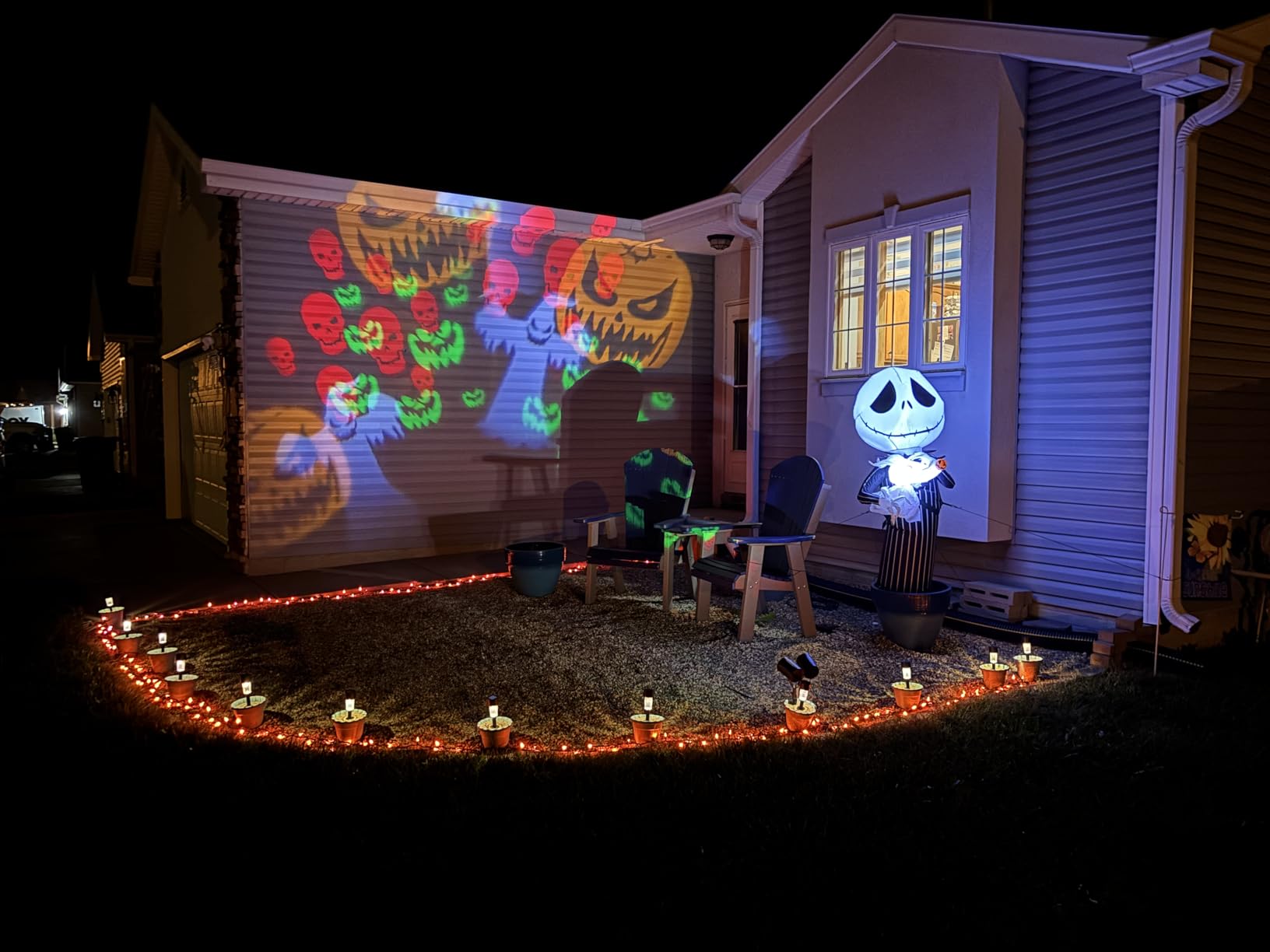 Upgraded Halloween Projector Lights Outdoor, Double Head Dynamic Projector Lights Indoor, 360° Rotating Waterproof Pumpkin Ghost Skeleton Bats Projection Light for Yard Window Party Decor customer photo 1