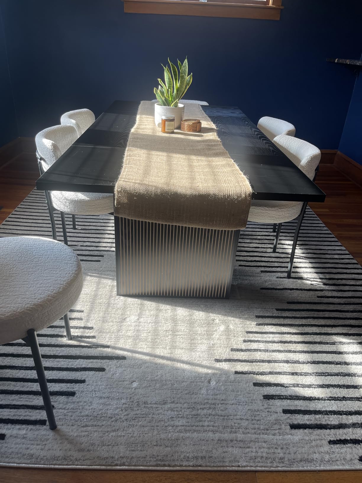 41 in-78 in Extendable Dining Room Table for 4-8, Round Expandable Kitchen Table with Fluted Base, Modern Farmhouse Oval Dinner Tables customer photo 2