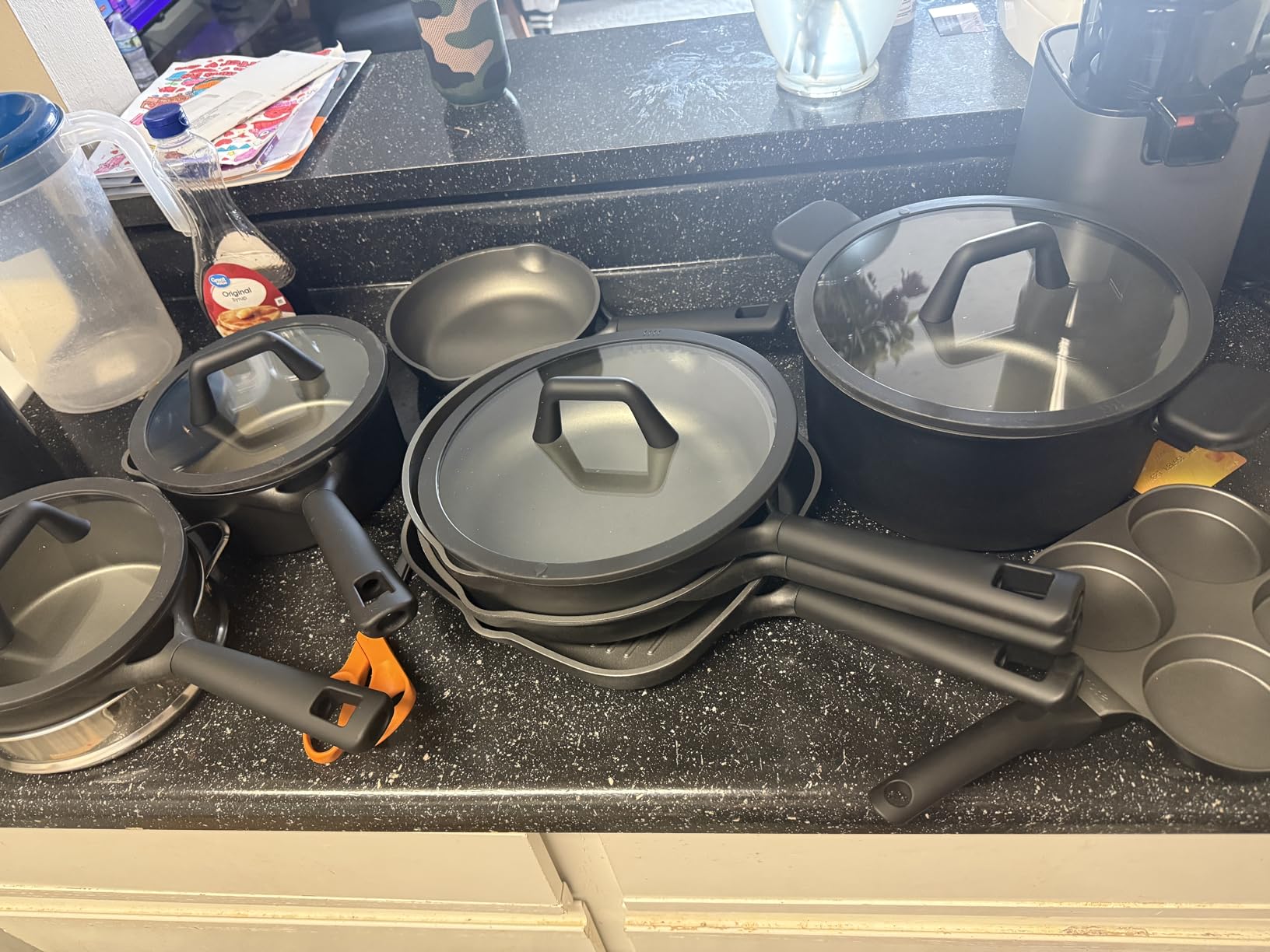CAROTE 31PCS Pots and Pans Set, Nonstick Cookware Set Kitchen Non Stick Induction Titanium Cookware Non-toxic Granite Cooking set, PFOA Free customer photo 1