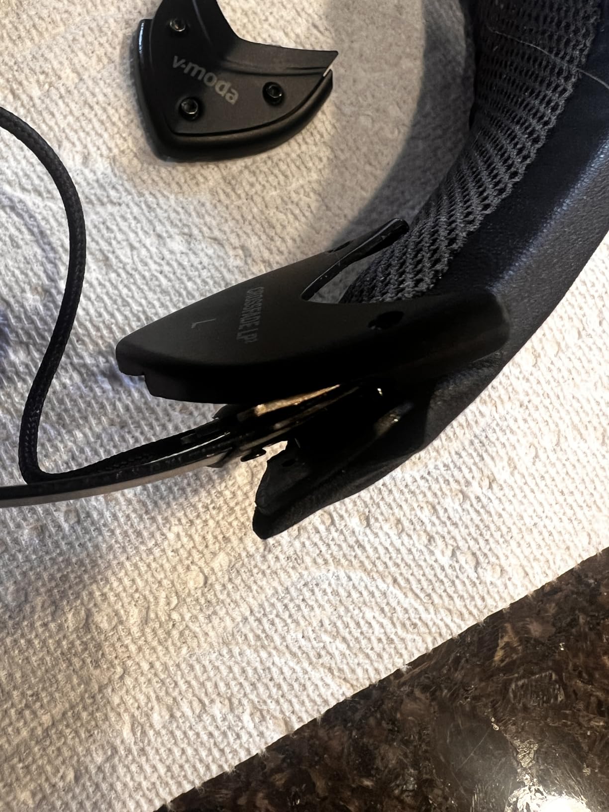 V-Moda M-10 Streamlined Over-Ear DJ Headphones, Tuned for DJs and Beat-Driven Music, Deep Bass with High-End Clarity customer photo 1