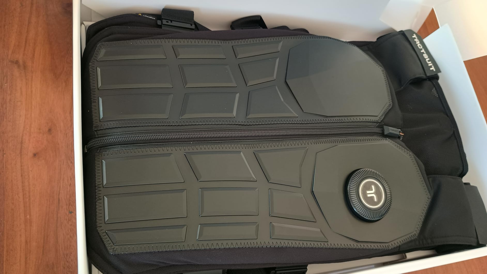 bHaptics FPS Bundle- TactSuit Pro, TactSuit Sleeve Bundle for The Complete immersive VR, PC Gaming, and Sim Racing Experience. customer photo 5