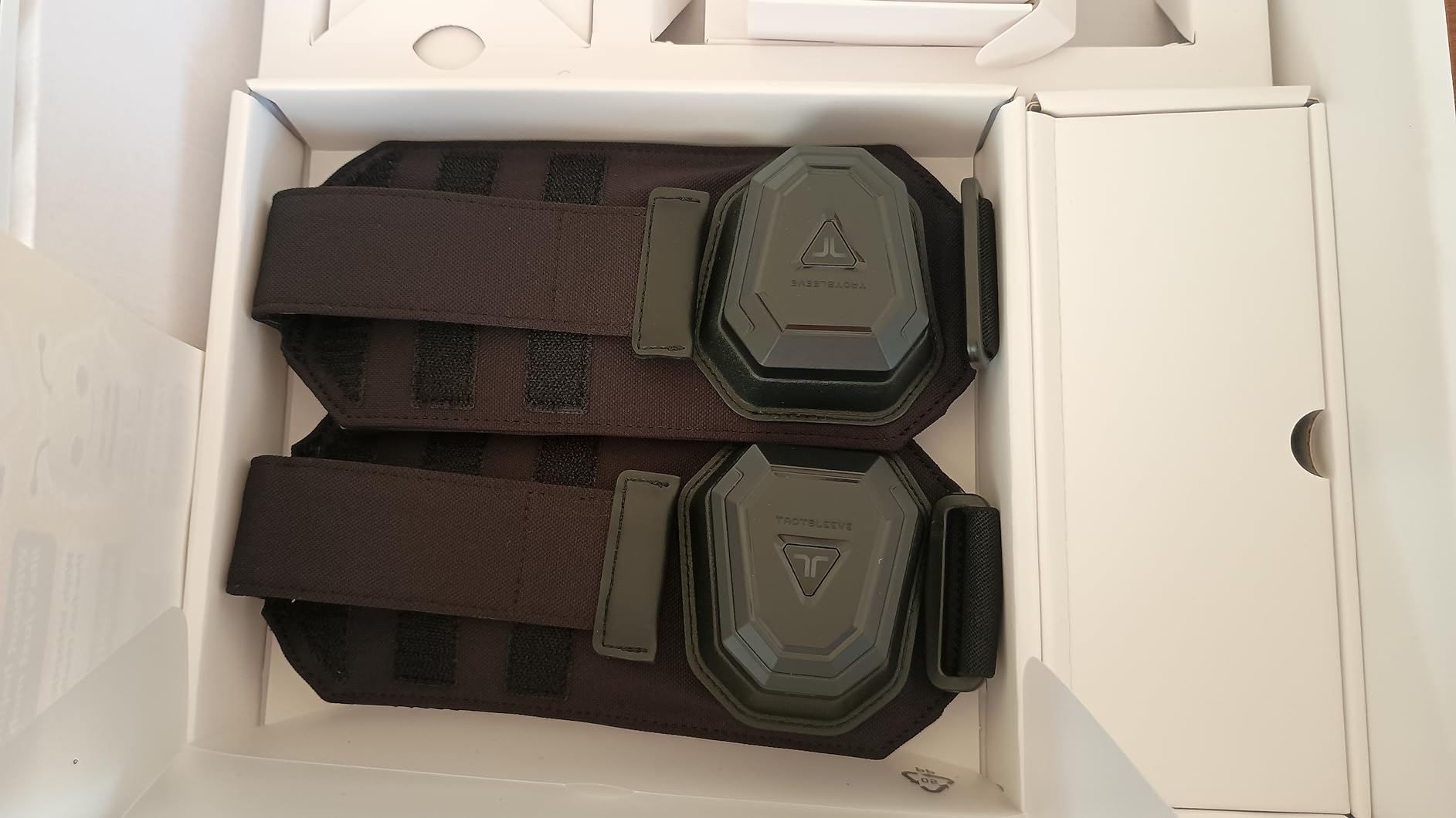 bHaptics FPS Bundle- TactSuit Pro, TactSuit Sleeve Bundle for The Complete immersive VR, PC Gaming, and Sim Racing Experience. customer photo 6