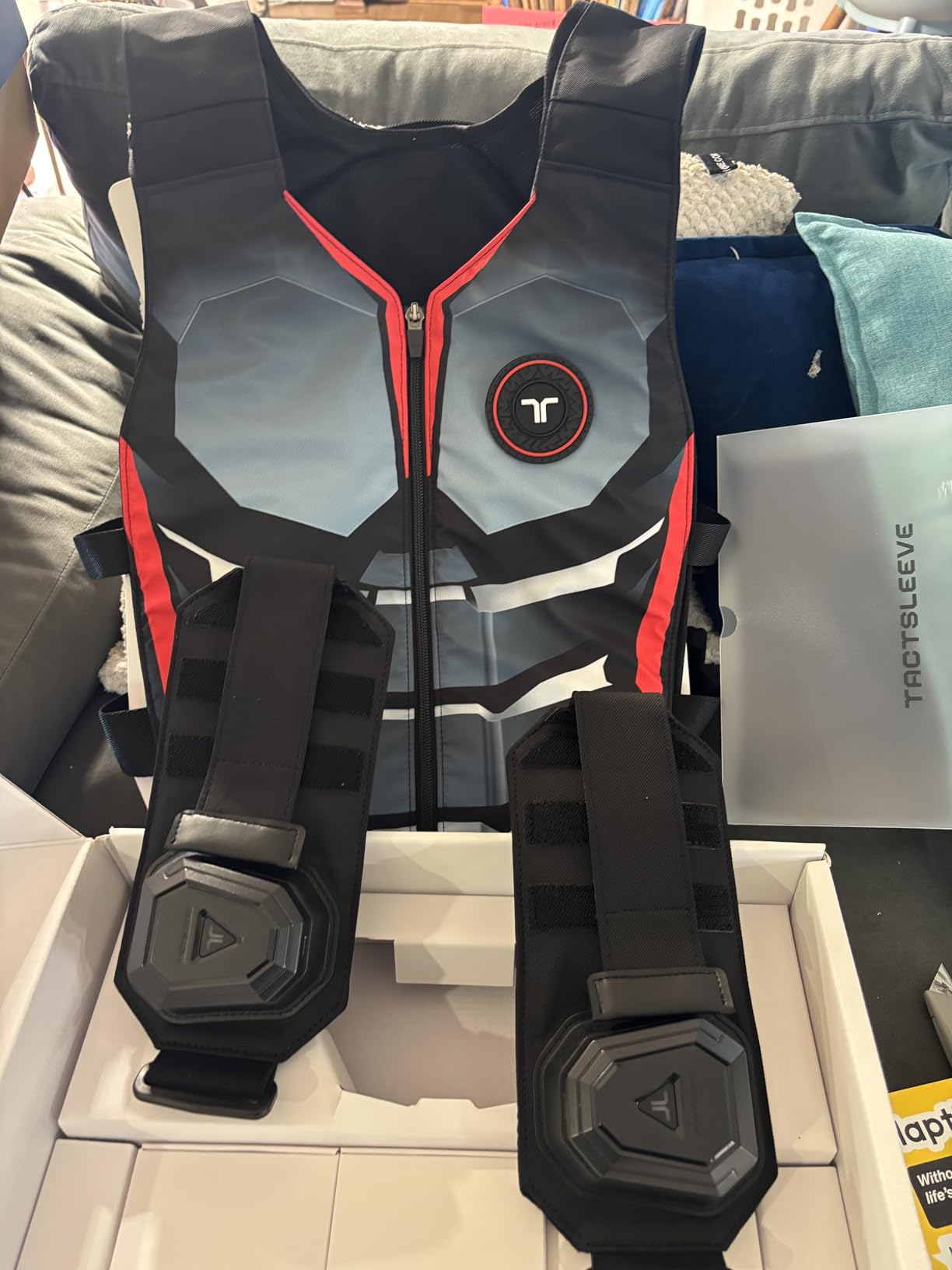 bHaptics Starter Bundle Onyx- TactSuit Air Onyx, TactSuit Sleeve Bundle for the Complete immersive VR, PC, Flatscreen, Sim Racing Experience. customer photo 3