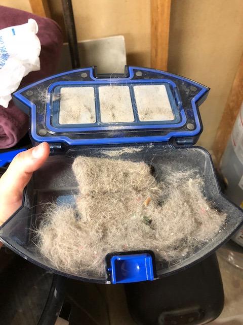 eufy Robot Vacuum E25, 20,000 Pa Suction,HydroJet Always-Clean Roller Mop, All-in-One Robot Vacuum and Mop Combo, Edge-to-Corner Cleaning, Zero-Tangle Design, AI Obstacle Avoidance (Upgraded) customer photo 2