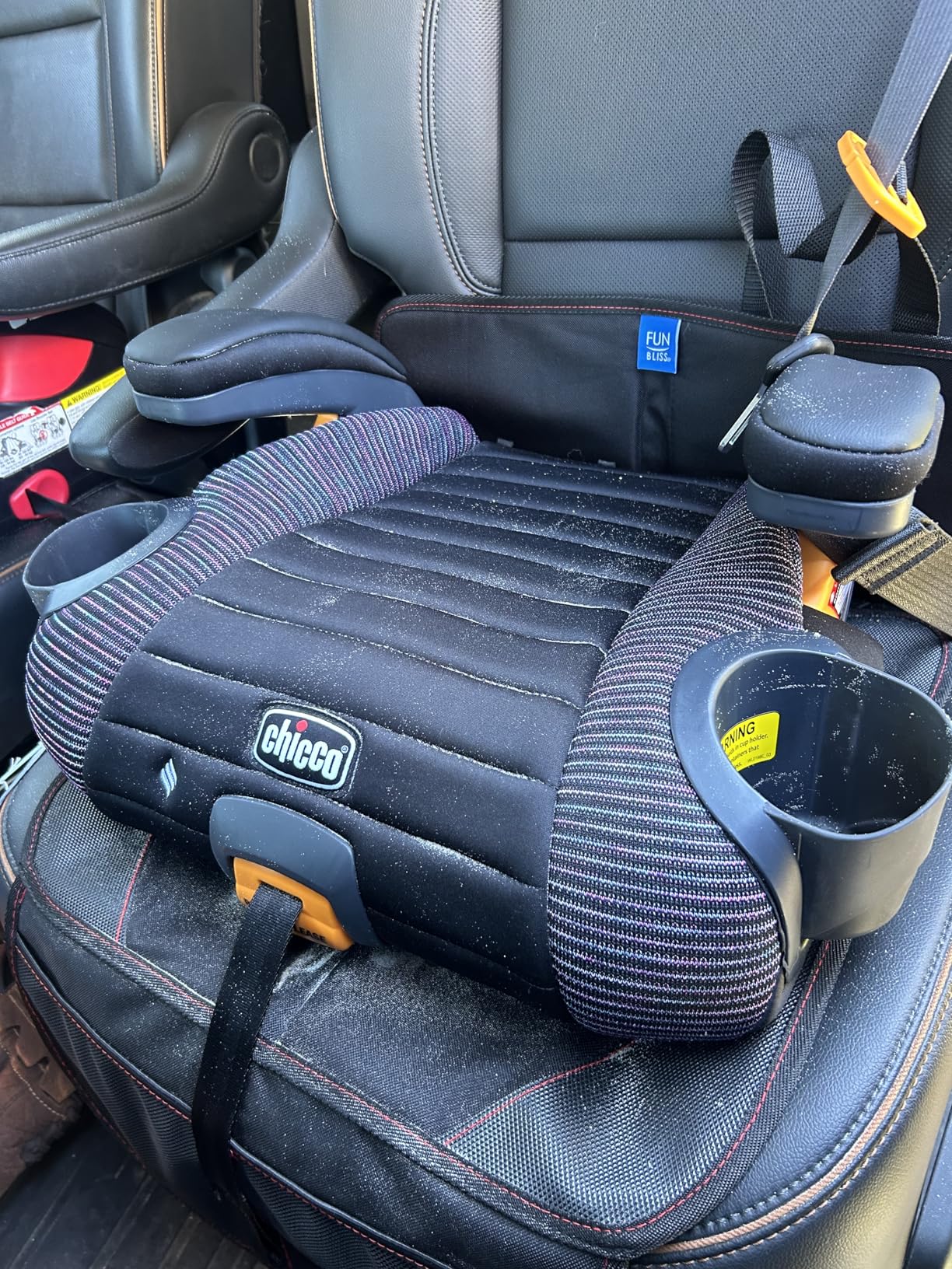Chicco GoFit ClearTex Plus Backless Booster Car Seat, Latch Attachment, Quick-Release Latch Removal, Portable Car Booster Seat for Children at Least 4 Years Old and 40-110 lbs, Obsidian/Black customer photo 1