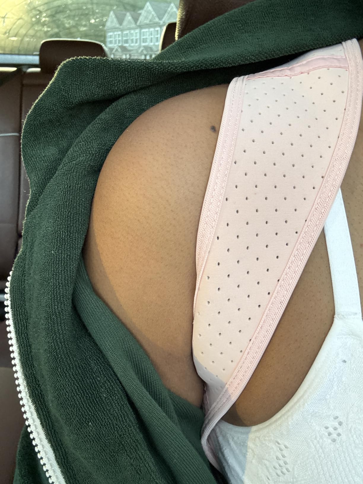 WNIEYO Back Brace Posture Corrector for Women Shoulder Straightener for Upper and Lower Back Pain Improving Postura Support Belt for Scoliosis (Pink,S/M) customer photo 2