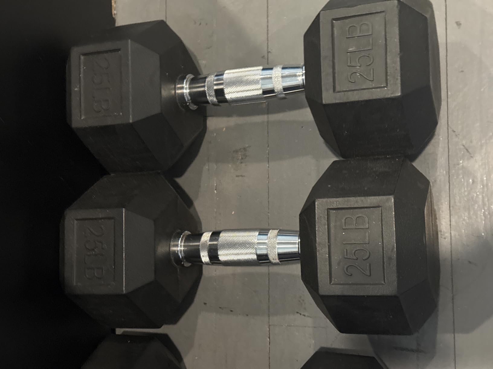 Fitvids Rubber Encased Hex Dumbbell Set Contoured Handle, 60LB-550LB Set customer photo 1