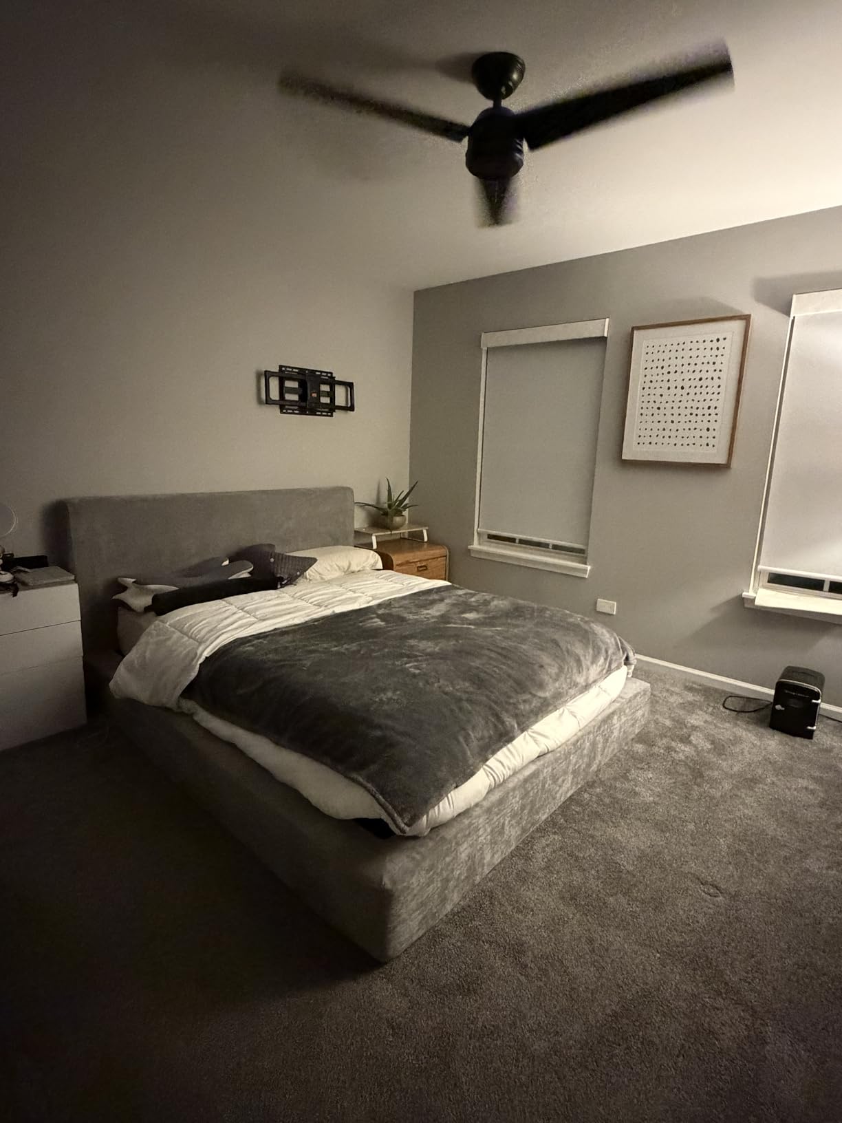 RECCI AirFrame Queen Bed Frame with Headboard, Cloud Upholstered Platform Bed, 5 Inch Foam Cushioned, No Box Spring, Easy Assembly, Beige Chenille customer photo 2