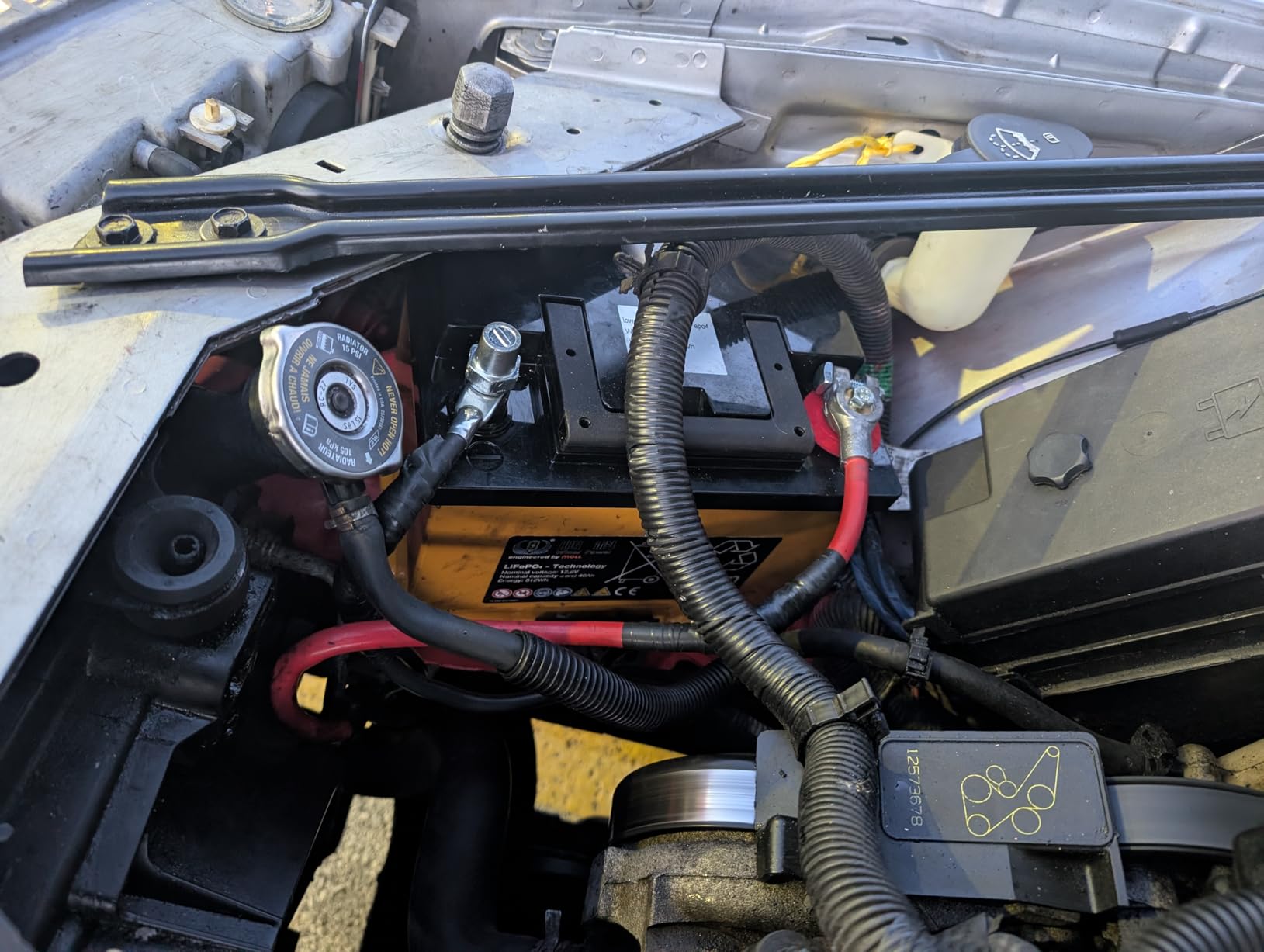 Lithium LiFePO4 Car Battery Auto Battery, 12V 40Ah, 660CCA, 100RC Deep Cycle Start and Stop Car Batteries, IP66 Waterproof, H5 H6 H7 Automotive Replacement Battery for Cars, Trucks customer photo 1