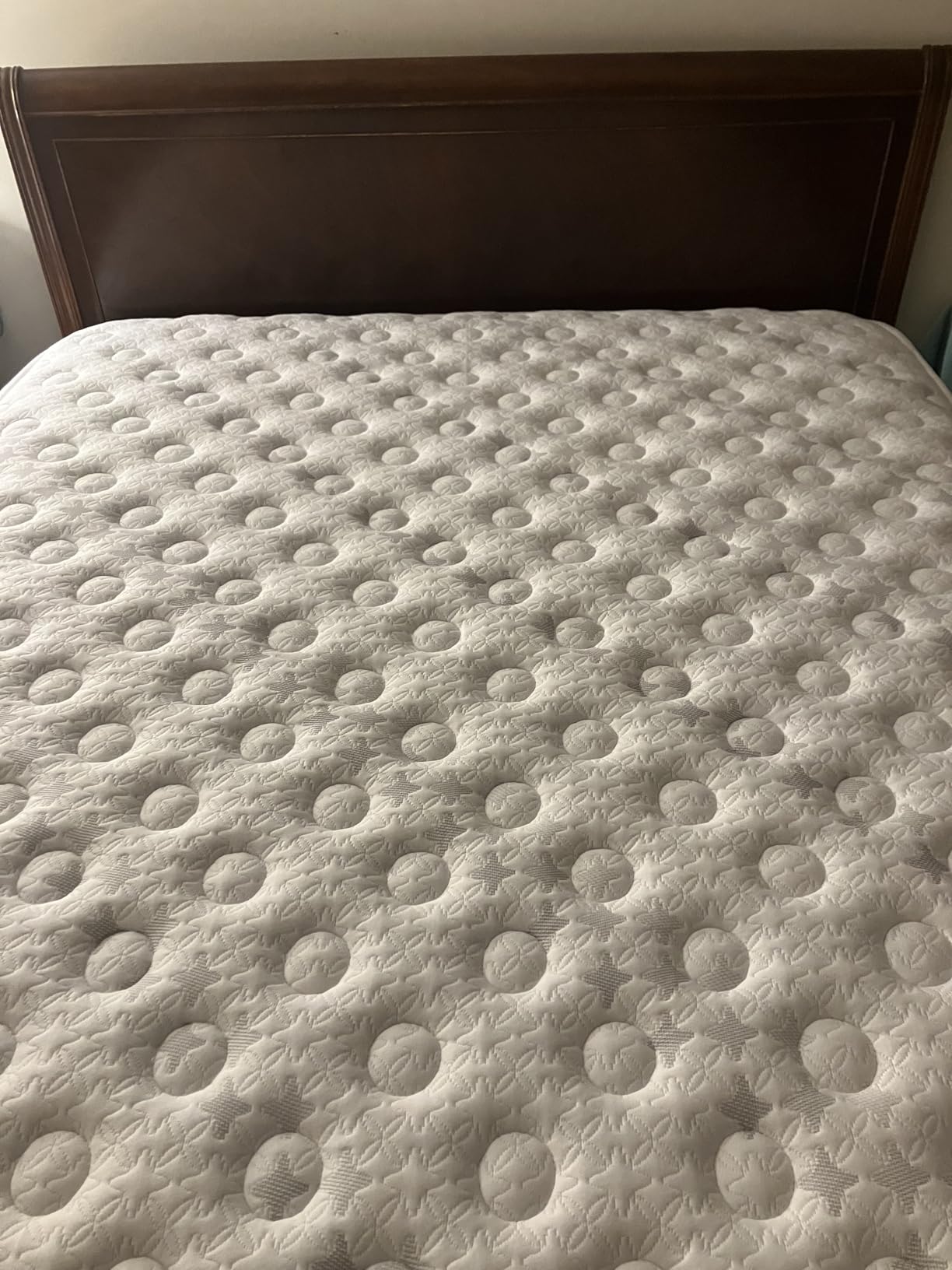 Sleepmax Queen Mattress 14 Inch - Hotel-Collection Hybrid Mattress Pain Relief - Extra Lumbar & Hip Support - Cooling Gel Bed in a Box Spine Alignment - CertiPUR-US, Fiberglass-Free, 365-Night Trial customer photo 1