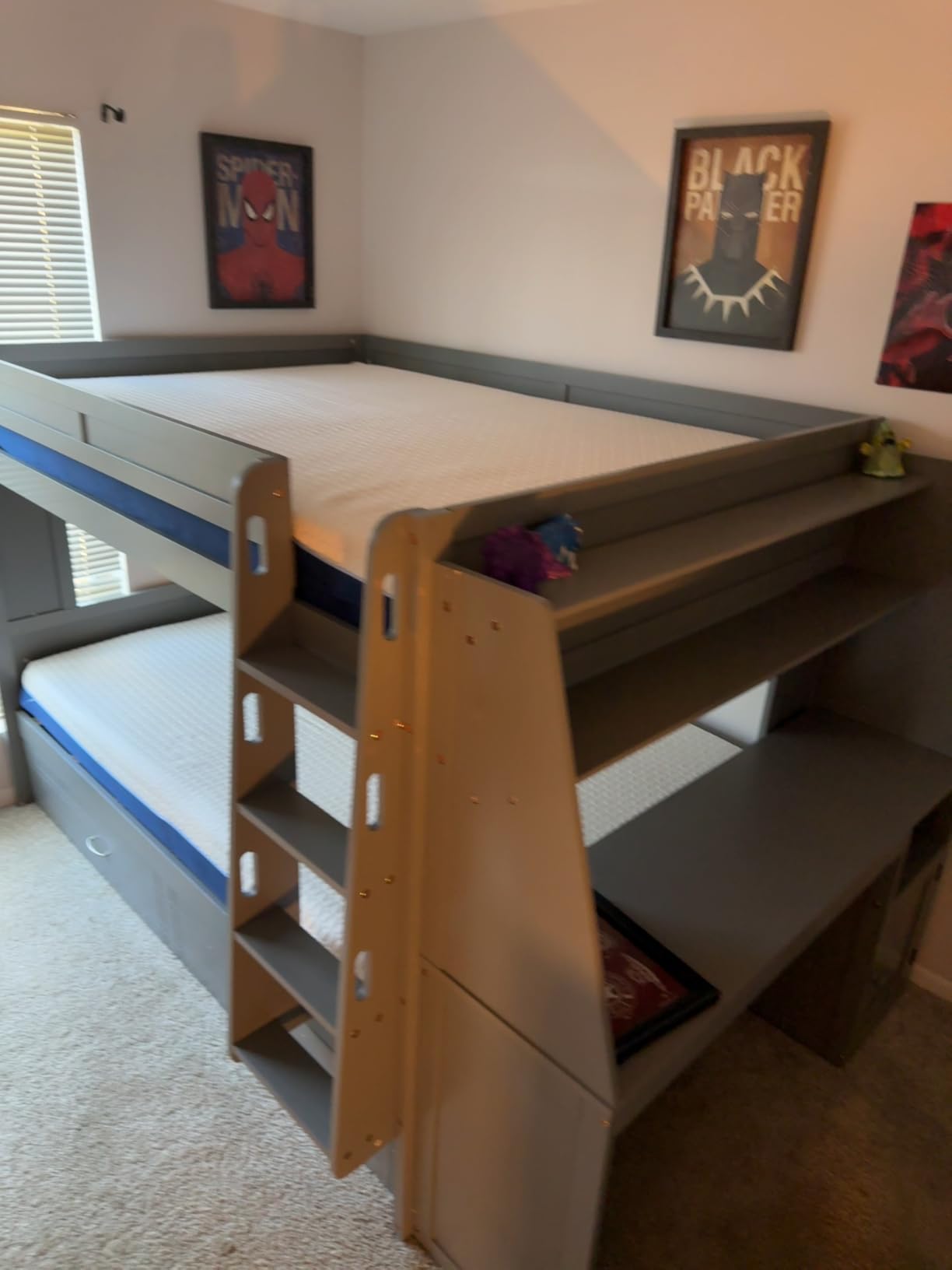 Queen Size Wooden Gaming Bunk Bed with Desk, Two Storage Shelves, USB and LED Light, Sturdy Loft Bed for Gamers & Small Spaces (Black+Red1) customer photo 1