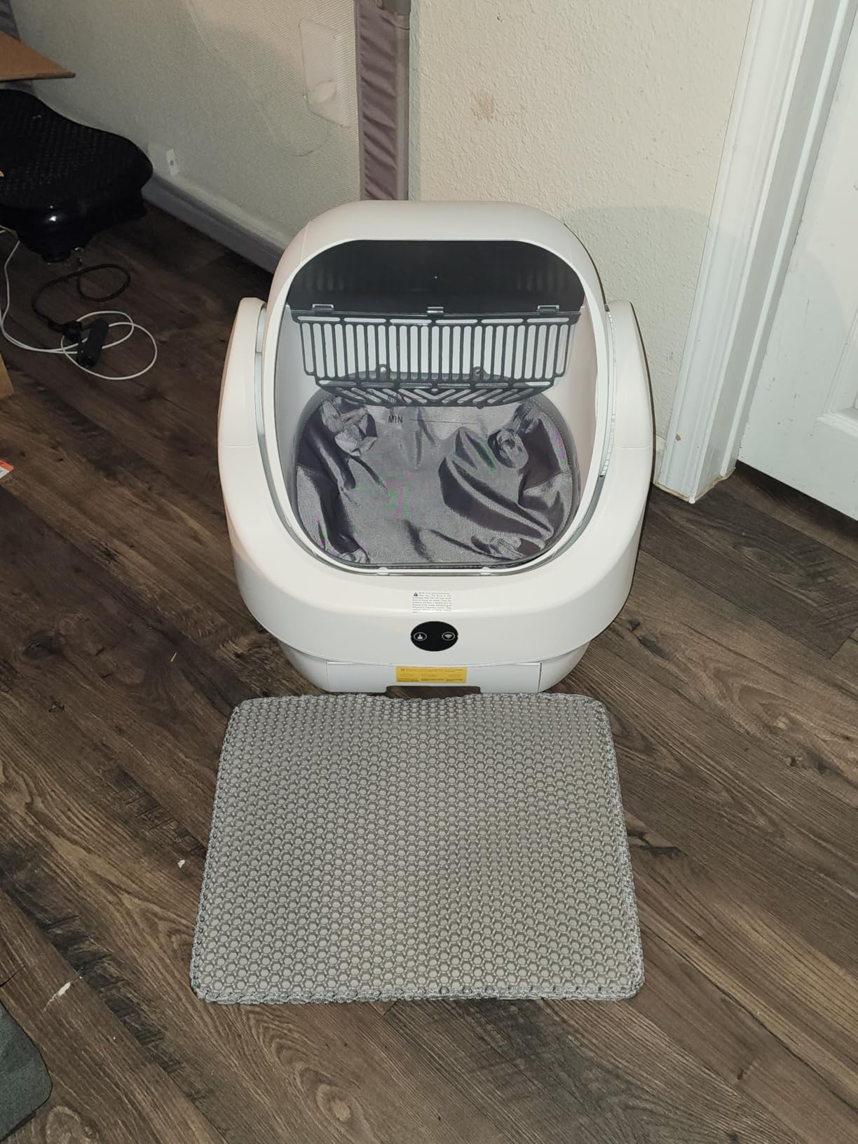 Open-Top Automatic Litter Box, Odor Control, Ready to Use, Self Cleaning Litter Box, Large Capacity with APP Control and Safety Sensor, Ellenpent customer photo 2
