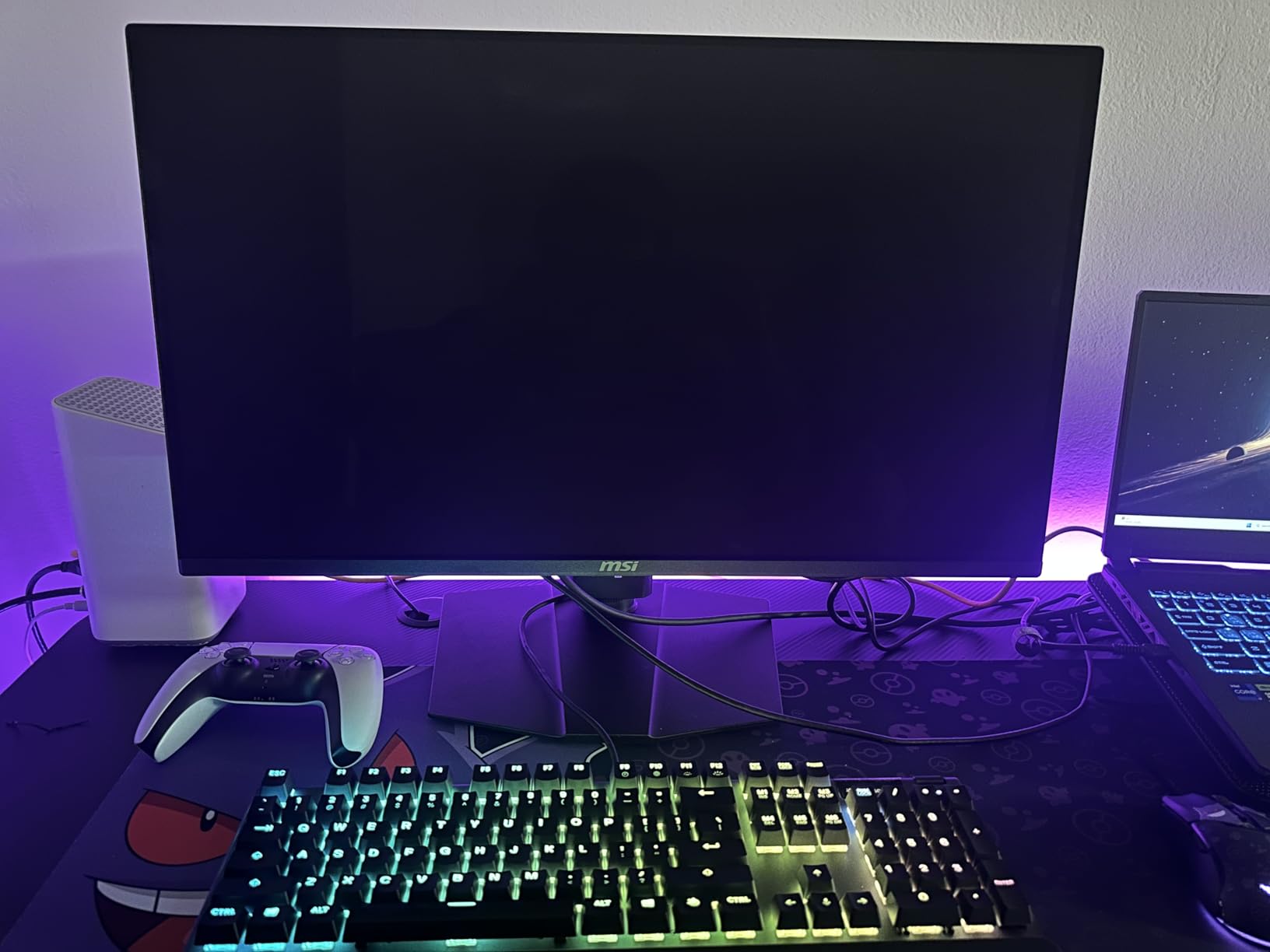 MSI MAG 274QP QD-OLED X24 27-Inch WQHD Gaming Monitor, 2560 x 1440 Quantum Dot OLED Panel, 240Hz, 0.03ms customer photo 2