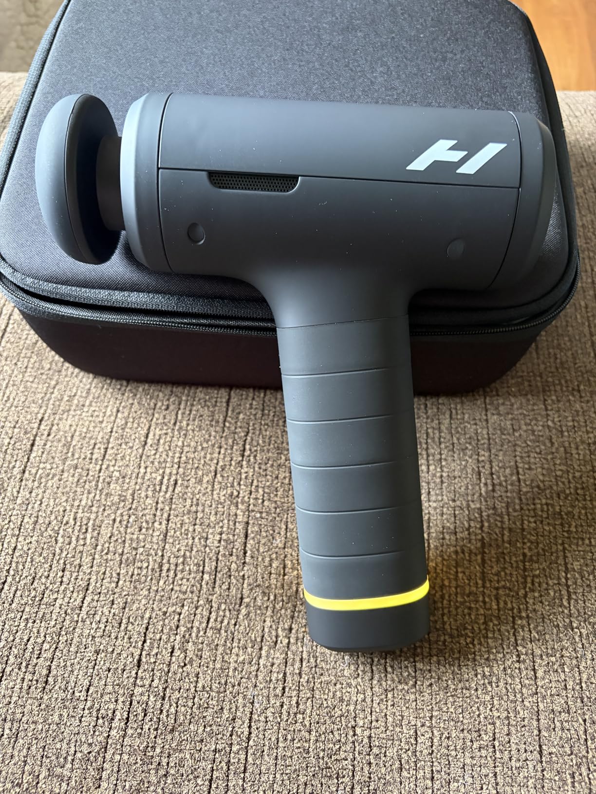 Hyperice Hypervolt 3 Pro - Professional Percussion Massage Gun with QuietGlide Technology, 6 Speeds, Pressure Sensor, Heated Head & 5 Attachments, Deep Tissue Muscle Relief and Recovery customer photo 2