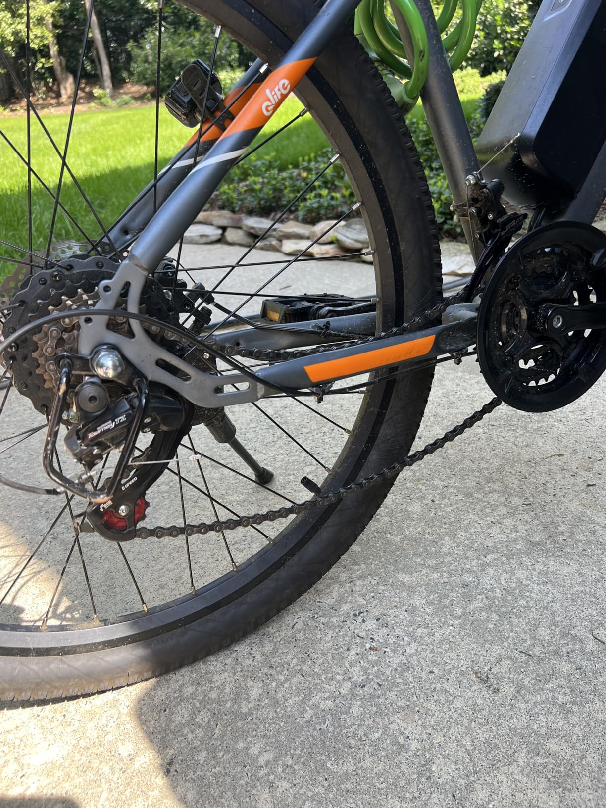Qlife Racer Electric Bike for Adults - 21-Speed Mountain Lightweight Ebike with Peak 1000W/750W 25MPH/22MPH Brushless Motor, 375Wh Removable Battery, 26X2.1 Tire Step Over E-MTB, Up to 40 Miles customer photo 2