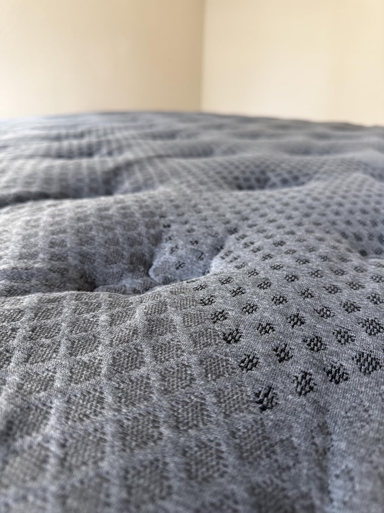 King Size Mattress (High-End Upgraded) Hotel-Level Luxury 14 Inch Hybrid King Mattress In A Box customer photo 2
