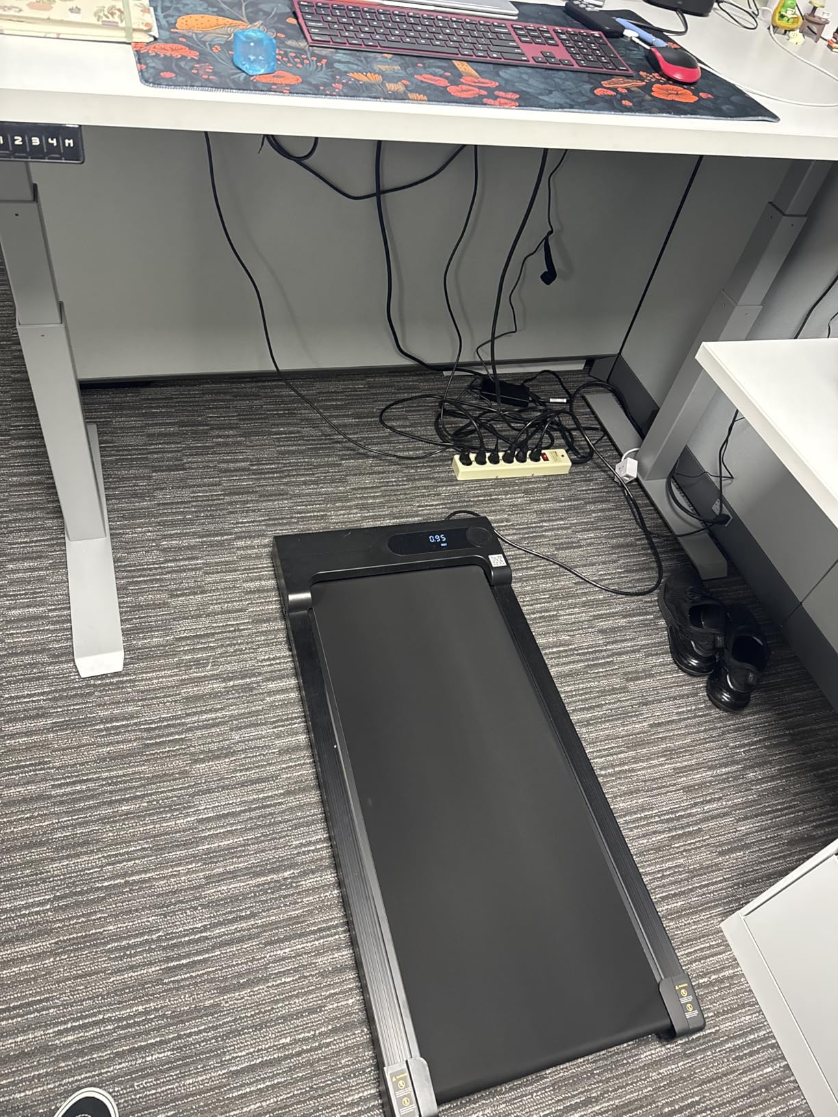Walking Pad Treadmill for Home - Under Desk Treadmills Portable Mini Walking Pads Compact Walk Pad for Small Spaces Office Indoor Apartment Floor Flat Running Machine customer photo 1