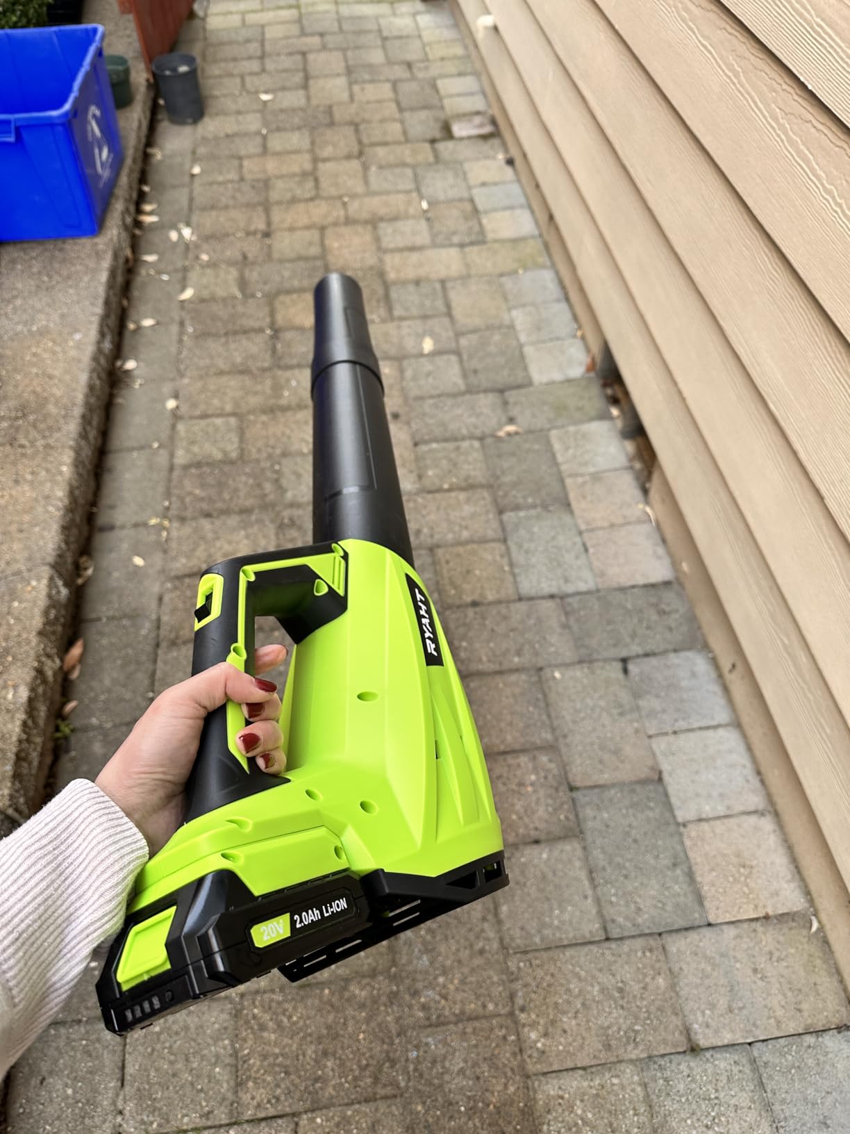 Leaf Blower Cordless, Leaf Blower with Battery and Charger - 2 Speed Modes, 2 Batteries, 20V Powerful Lightweight Electric Blowers for Blowing Leaves, Lawn Care, Patio, Green customer photo 1