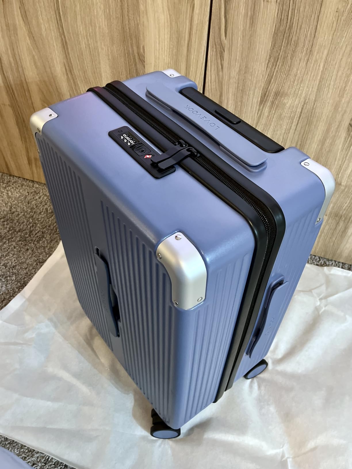 Carry On Luggage 22x14x9 Airline Approved, 20 Inch Hard Shell Suitcases with Spinner Wheels, PC Hardside Small Carry On Suitcase with TSA Lock for Women Men Travel customer photo 1