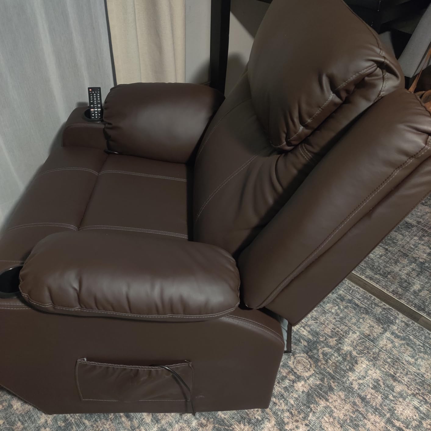Korser Oversized Recliner Chair, 360° Swivel Recliner for Adults, Swivel Rocker Recliner Chair with Heat and Massage, Manual Recliner with Remote Control and Cup Holders for Living Room, Faux Leather customer photo 2