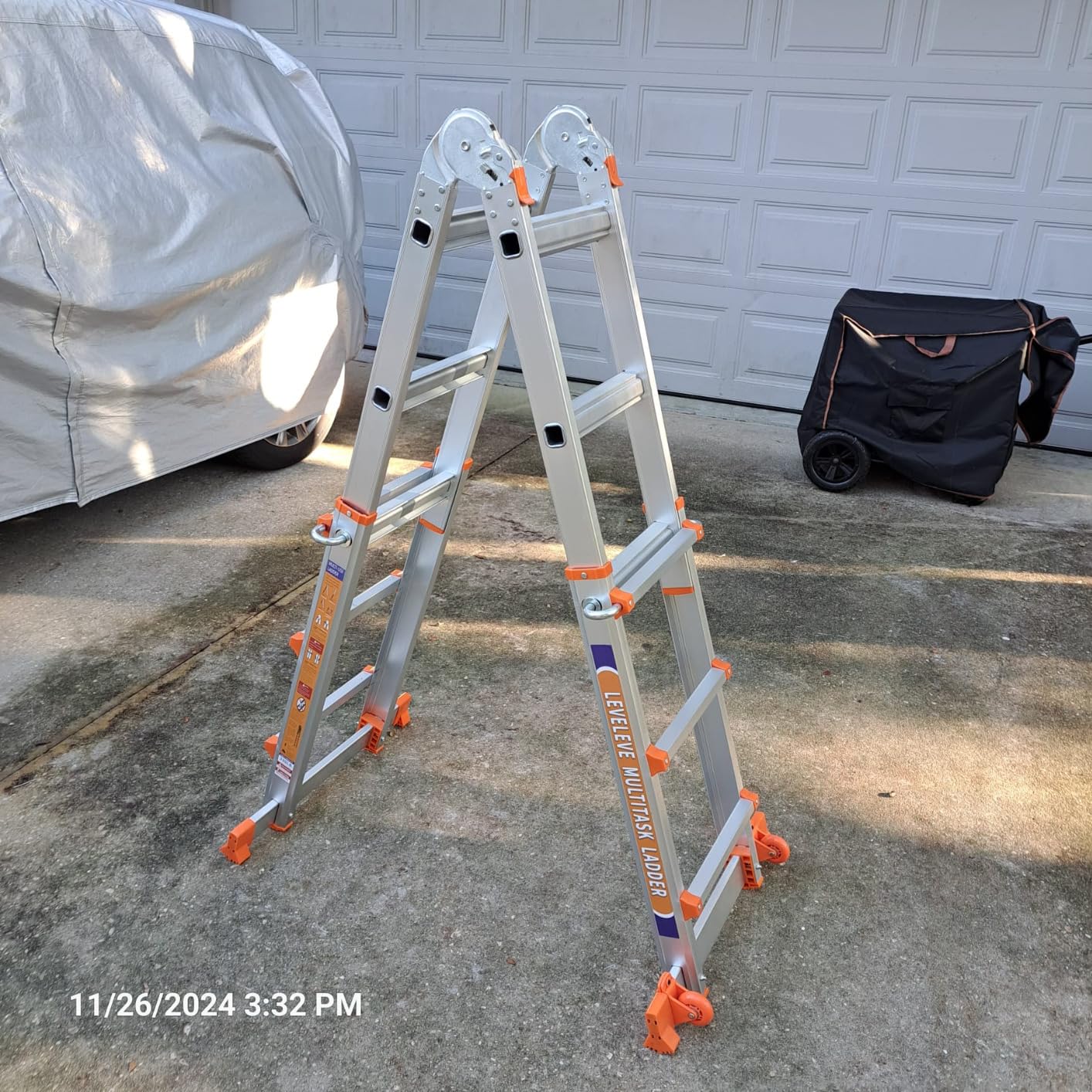 LEVELEVE Telescoping A Frame Ladder, 17FT Multi Position Ladder with Stabilizer Bar & Wheels, 330 lbs Security Load for Stairs Home Indoor Outdoor Roof customer photo 2