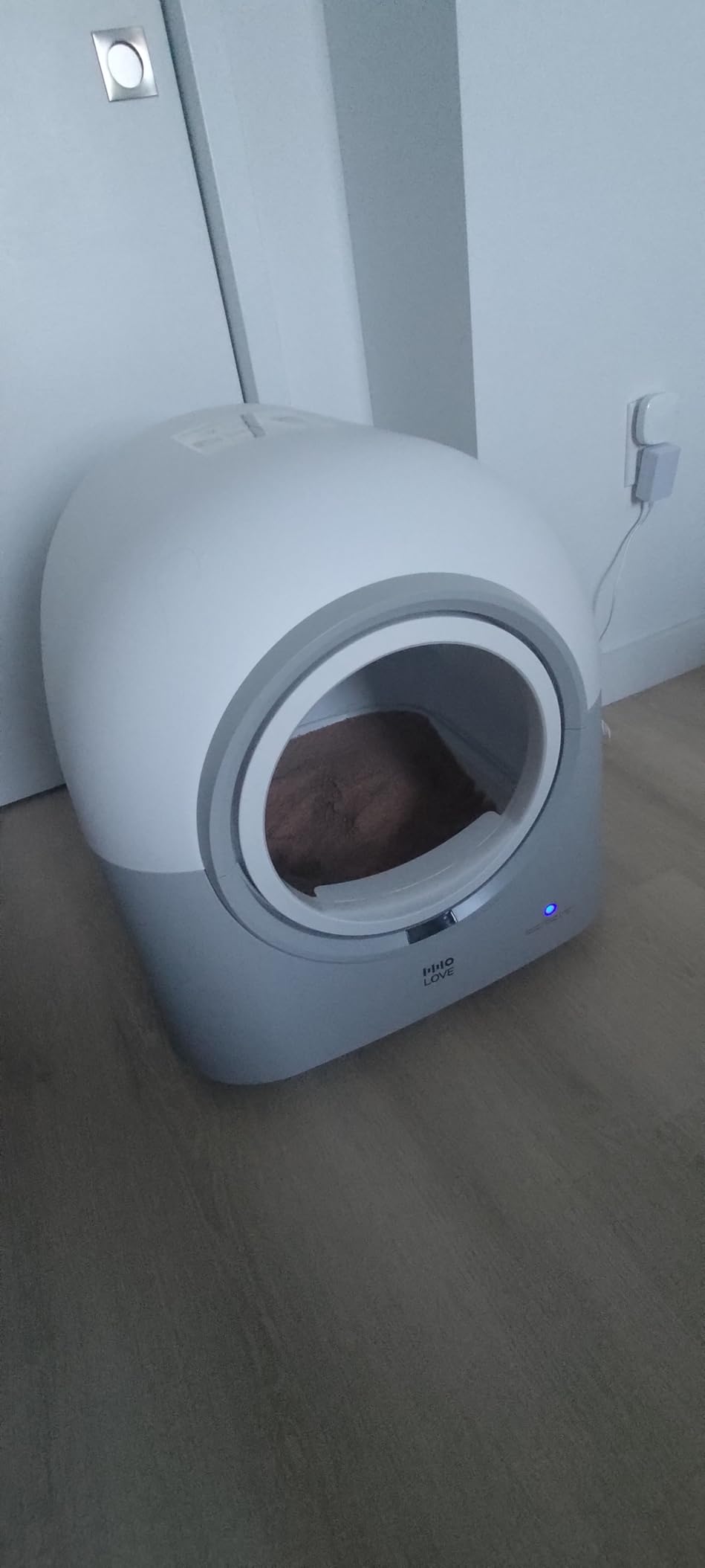 HHOLOVE Self Cleaning Litter Box Automatic with Safety Sensors, Odor Control, Real-Time Health & Weight Monitor customer photo 1