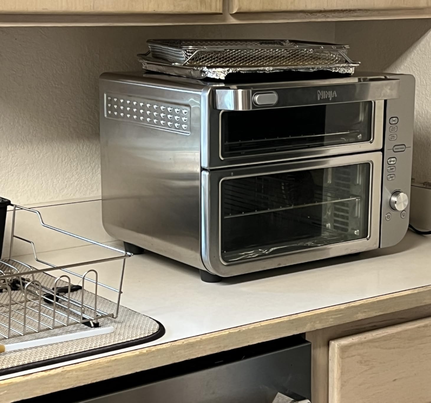 Ninja Double Oven Pro Smart XL Countertop Oven & Air Fryer | 30.2 Qt Capacity | 12-in-1 with Smart Finish & DualZone Tech to Cook 2 Meals at Once | Fits up to 4.5lb Chicken | Stainless Steel | DCT801 customer photo 2