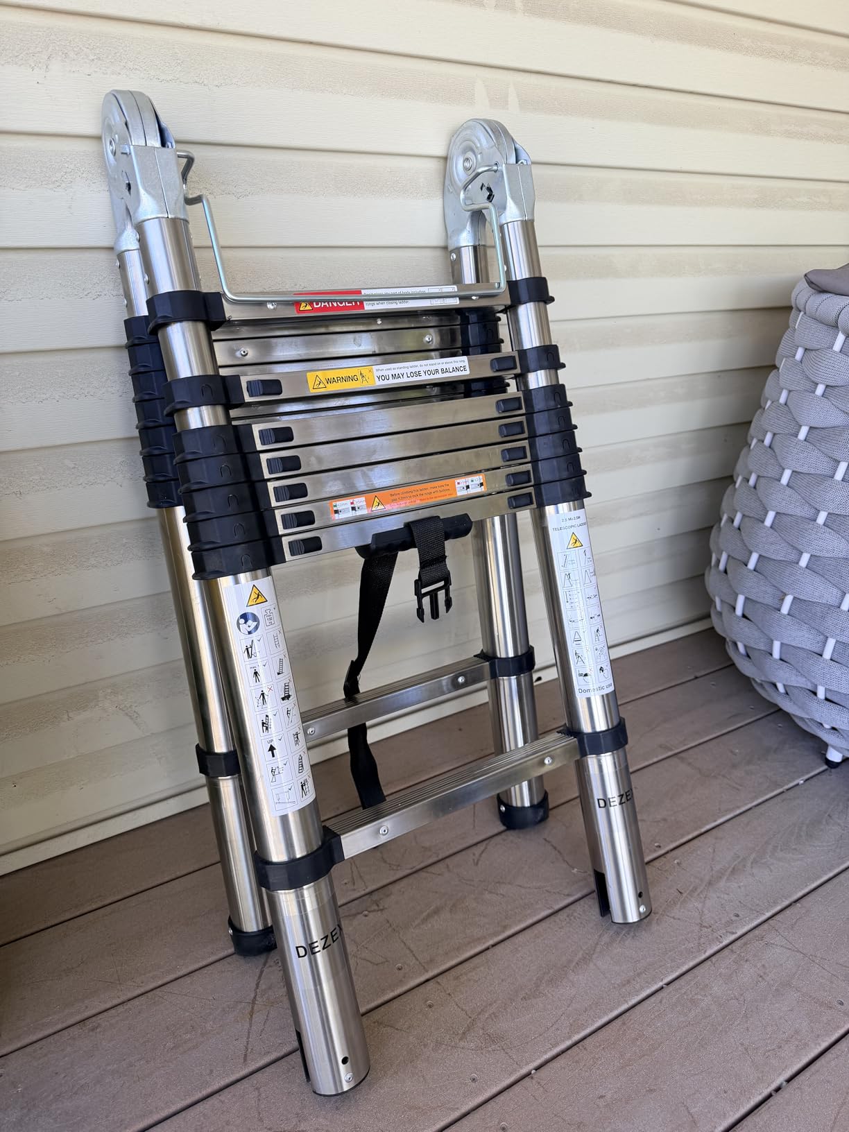 DEZEX Telescoping Ladders 16.5FT A Frame Ladder, Adjustable Folding Extension Ladder, with Anti-Slip Balance Bar & Wheel, Multi-Purpose Collapsible Ladder for Home, Outdoor Work, 330 lbs Capacity customer photo 2