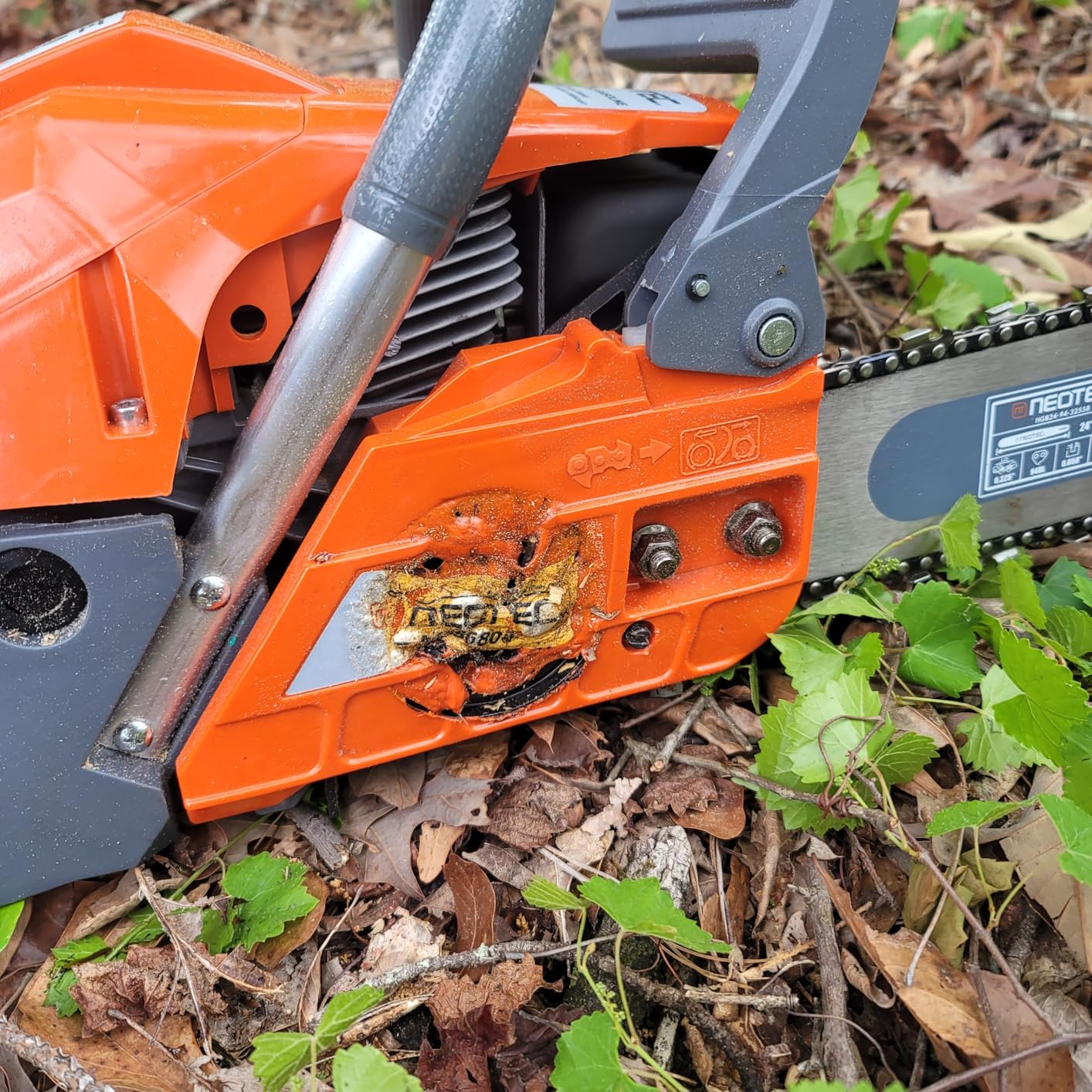 68CC Gas Powered Chainsaw 22 24 Inch Bar Chainsaws 2-Cycle Cordless Handheld Petrol Gasoline Chain Saw for Tree Felling Forestry Logging Backyard Storm Farm Wood Cutting customer photo 1