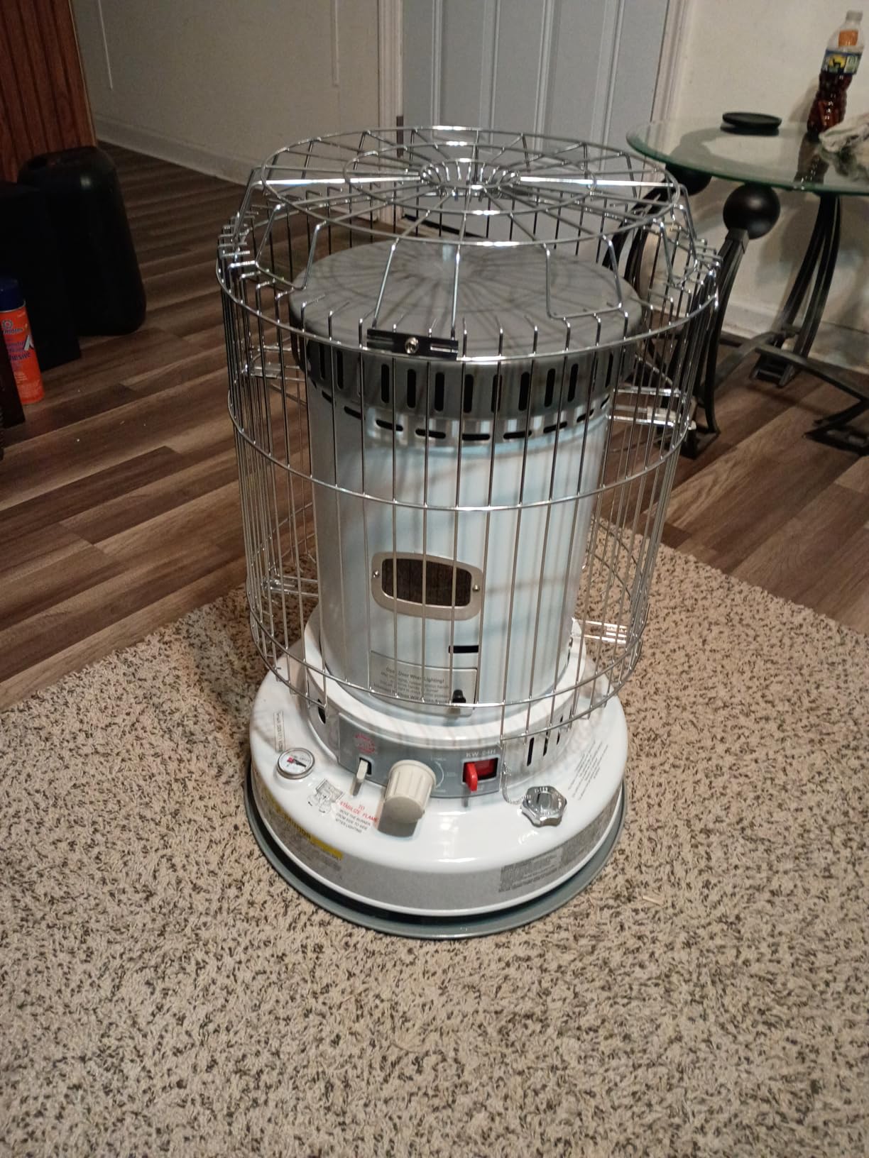 Comfort Glow Indoor Kerosene Convection Heater, 23,800 BTUs, Grey - KW-24J | Heater for Winter Emergencies, 360 Degree Heating Radius, Heats up to 1,000 sq. ft., Operates up to 12 Hour on One Tankful customer photo 2